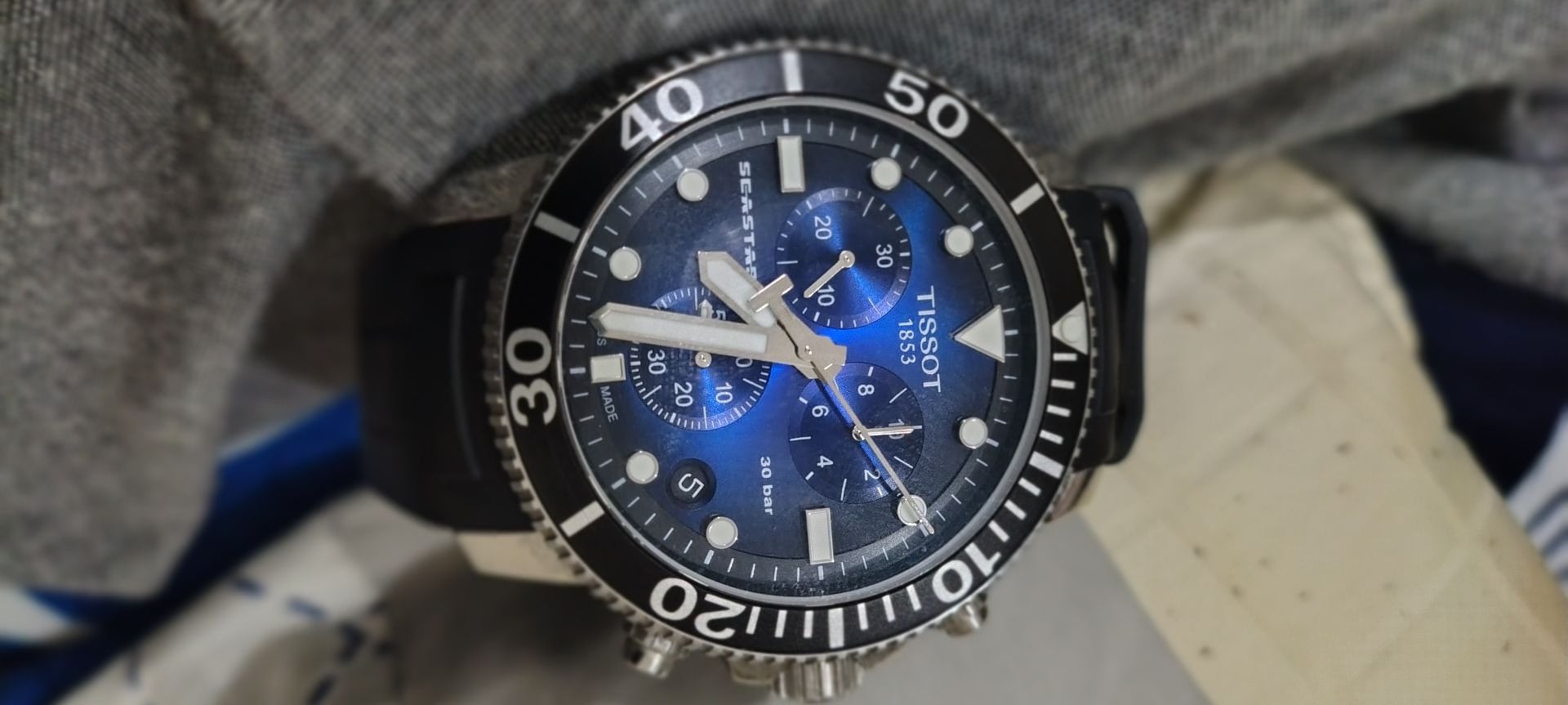 Tissot swiss made sport blue dial quartz - Image 2