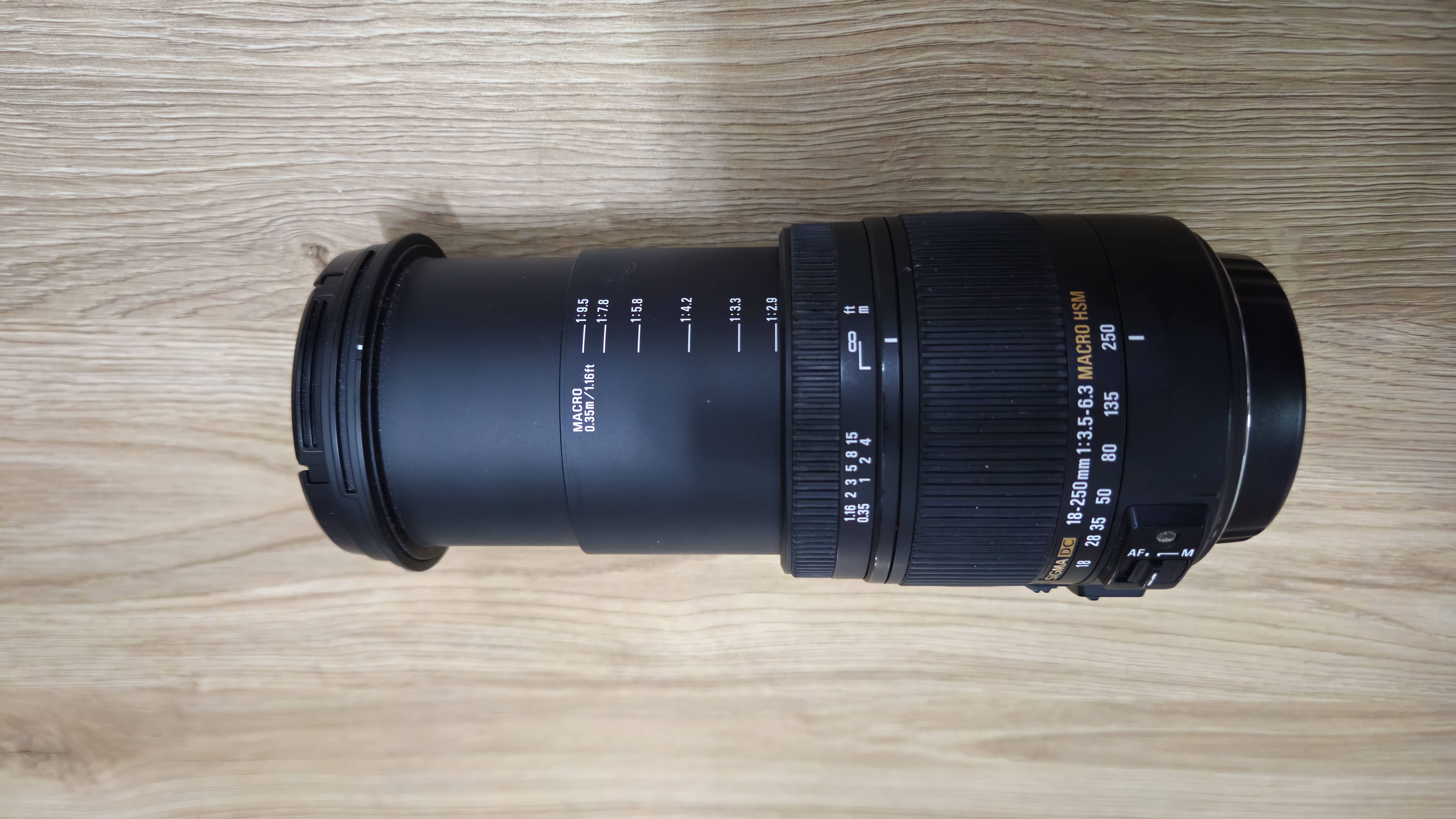Sigma 18–250mm f/3.5–6.3 DC Macro OS HSM zoom lens - Image 1