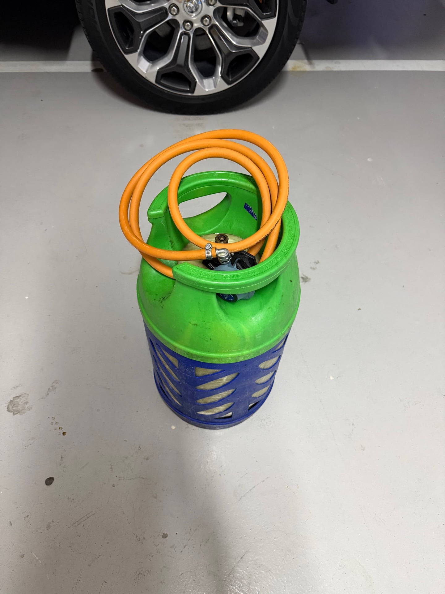 Gas Cylinder 12 Kg  - Image 4