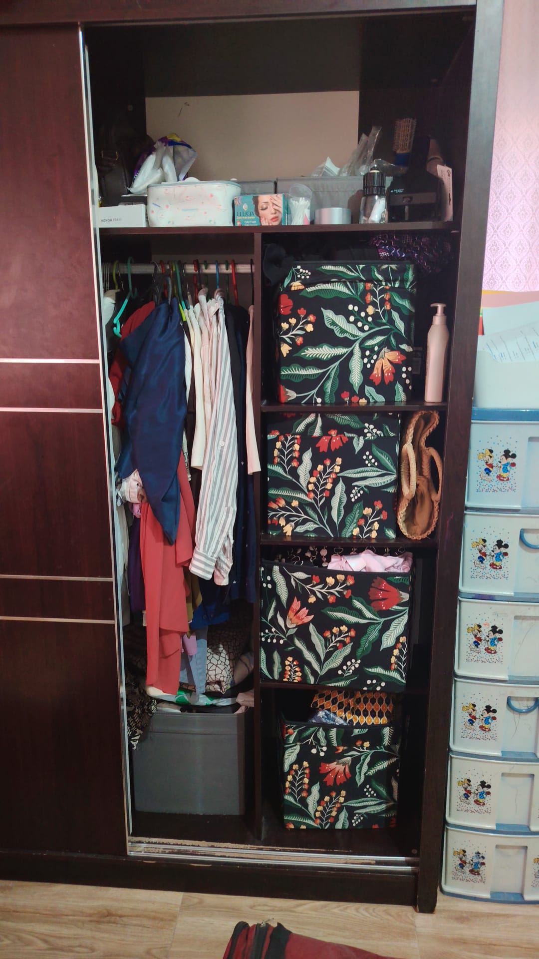 Cupboards - Image 2