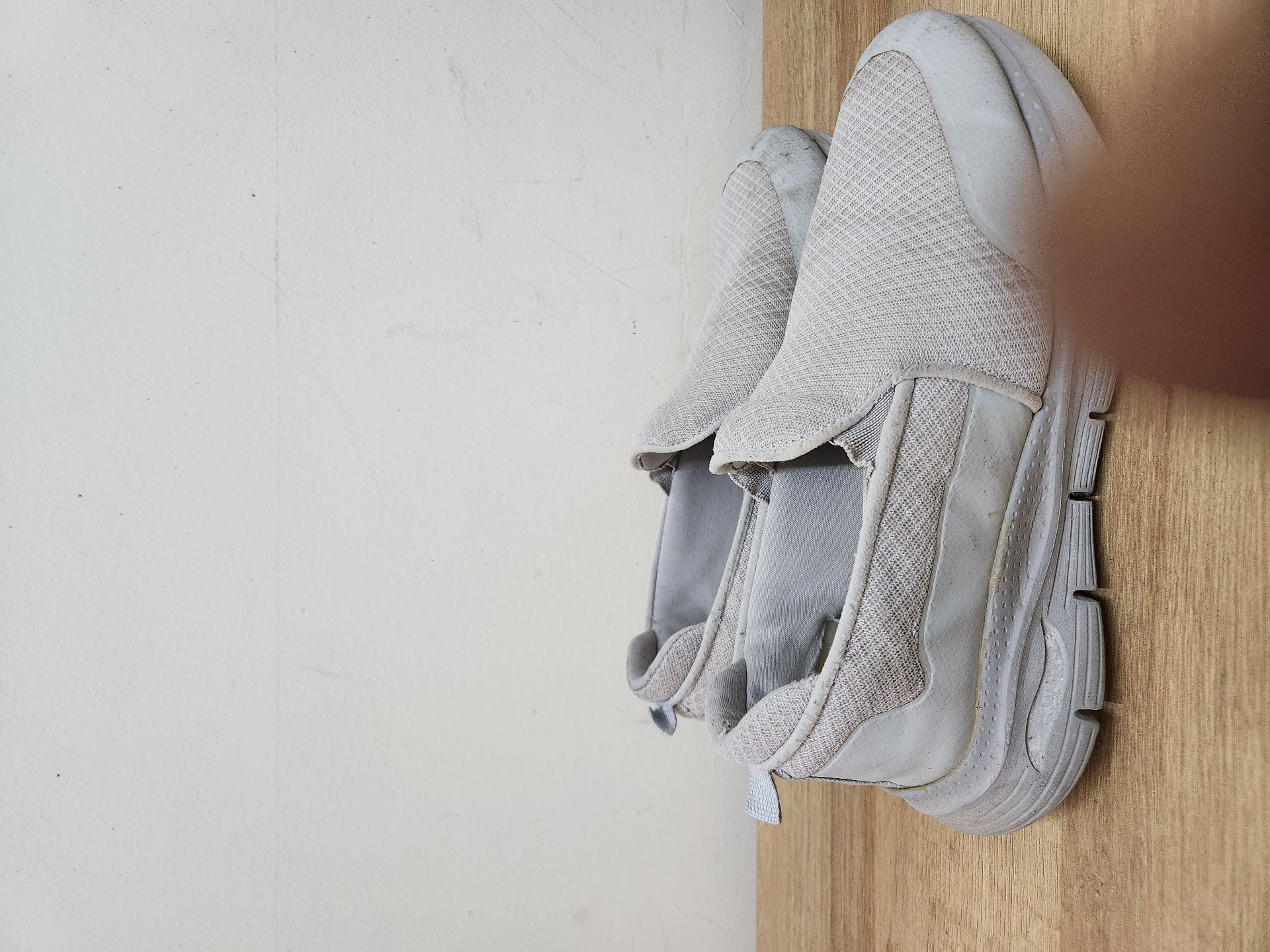 Sports shoe Grey 43 - Image 2