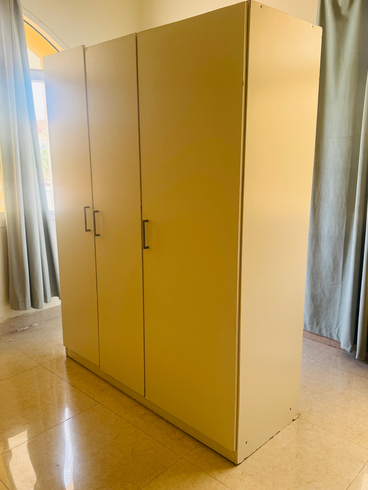 3 Door white wardrobe for Sale  - Image 2