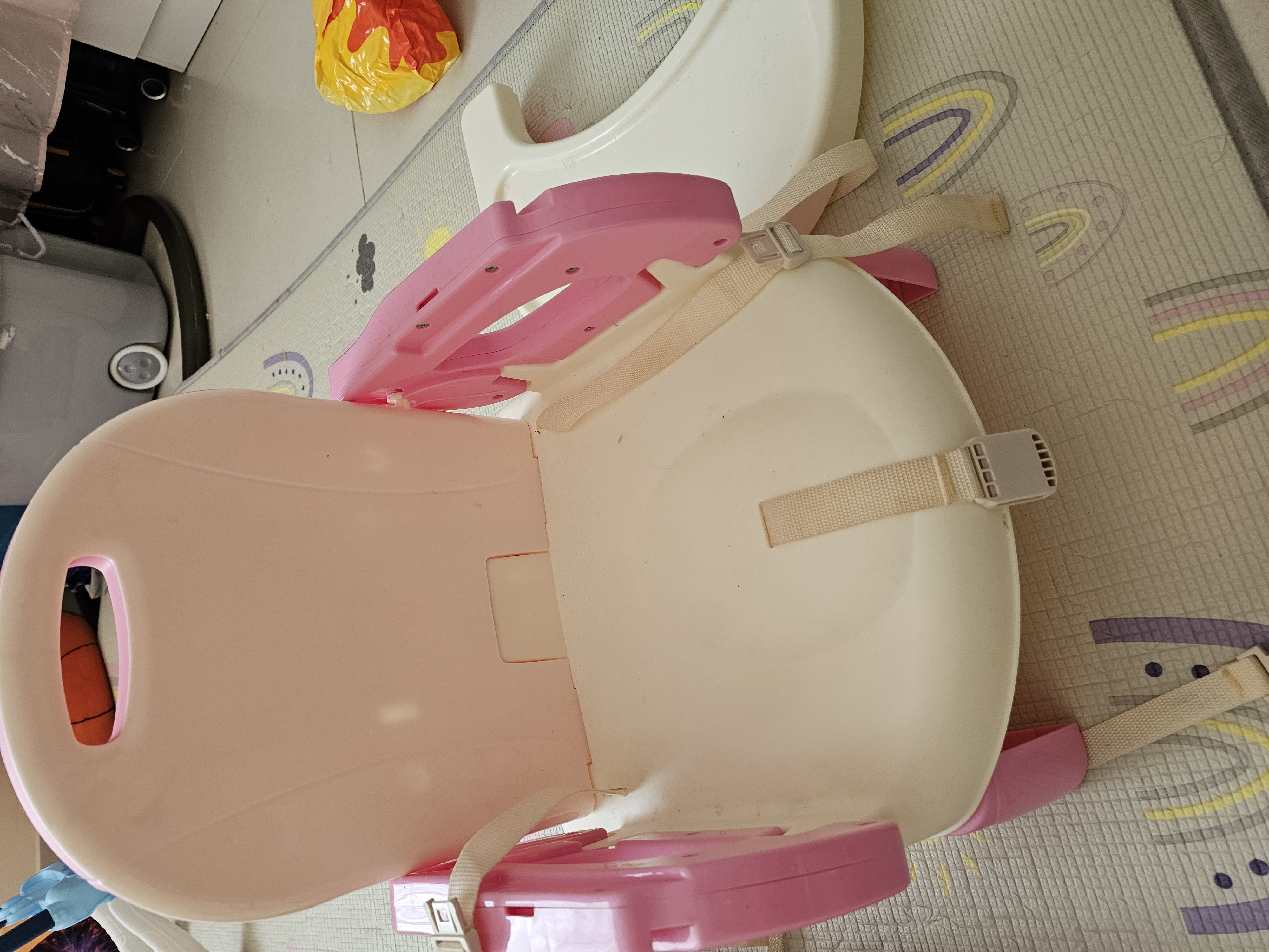 Pre loved baby items for sale - Image 3