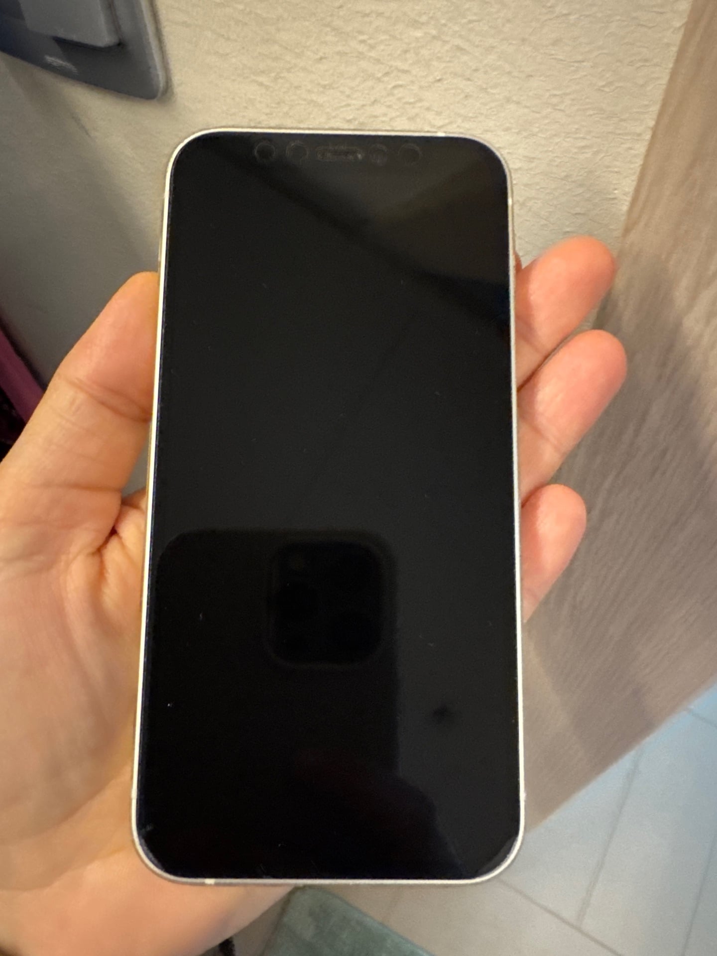 Iphone 12 mini - Image 4
