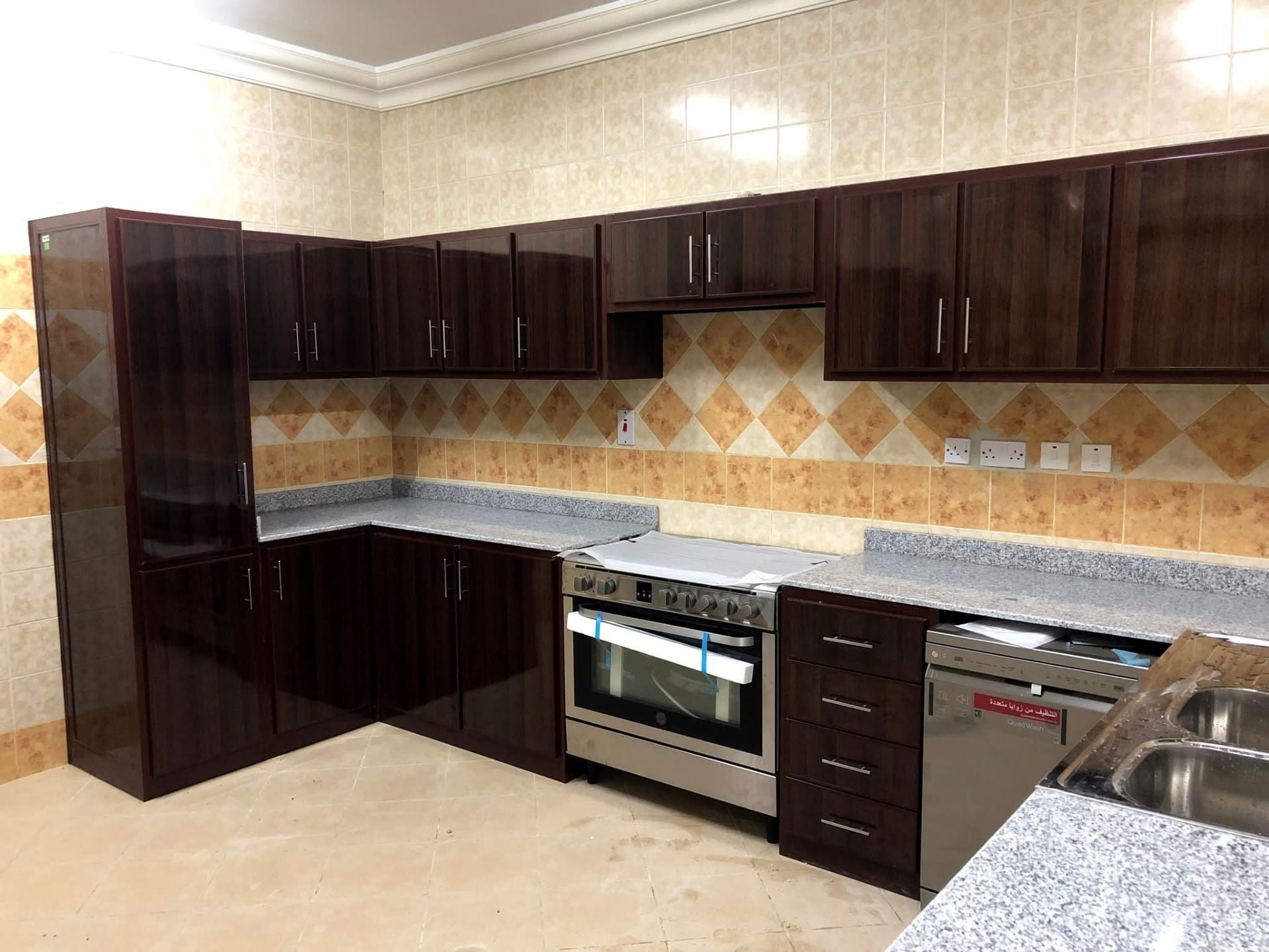 Kitchen cabinet sell - Image 4