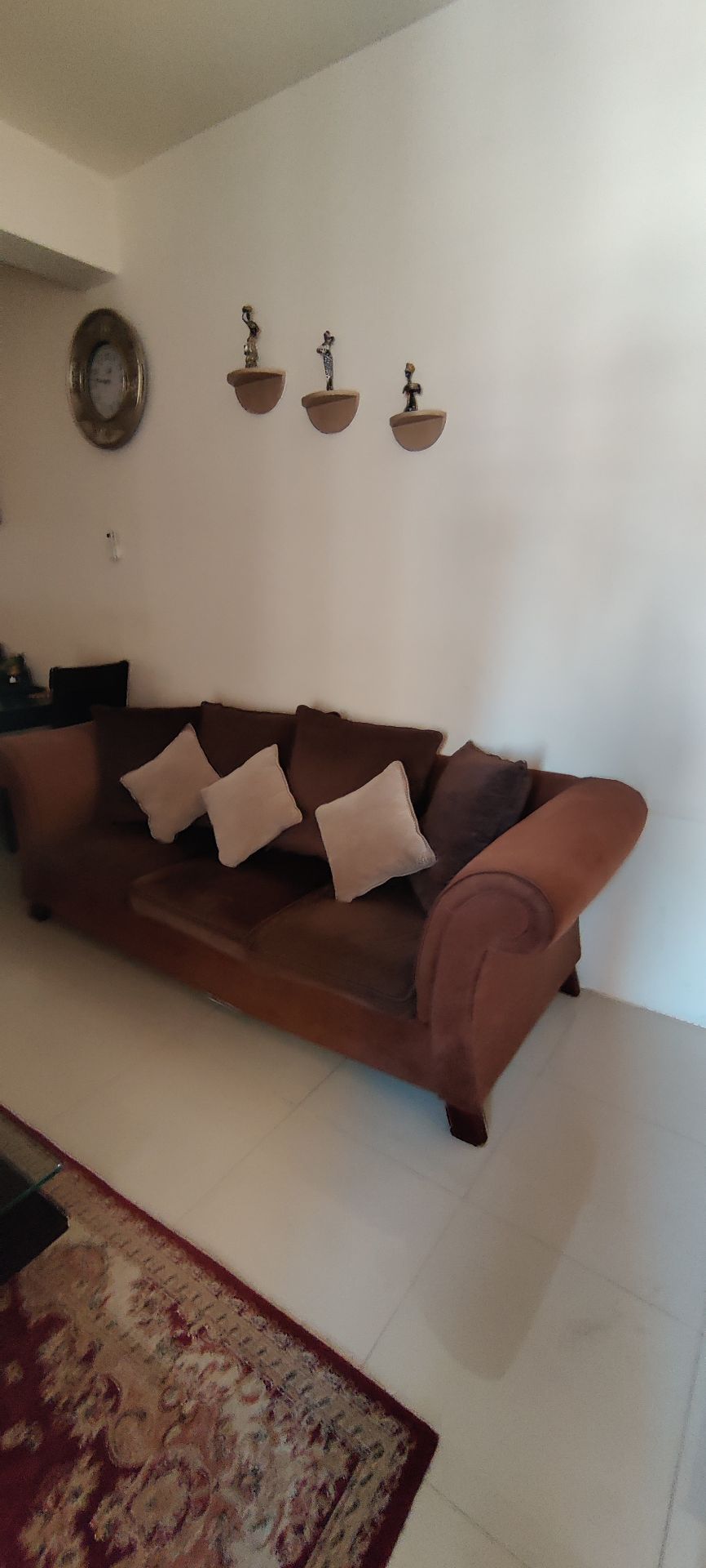Three seater sofa - Image 3