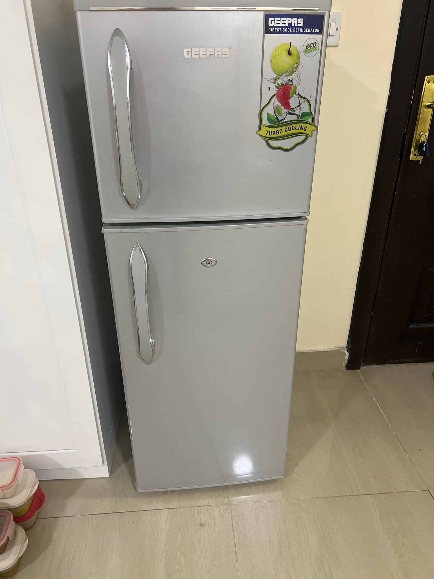 Refrigerator for sale - Image 3