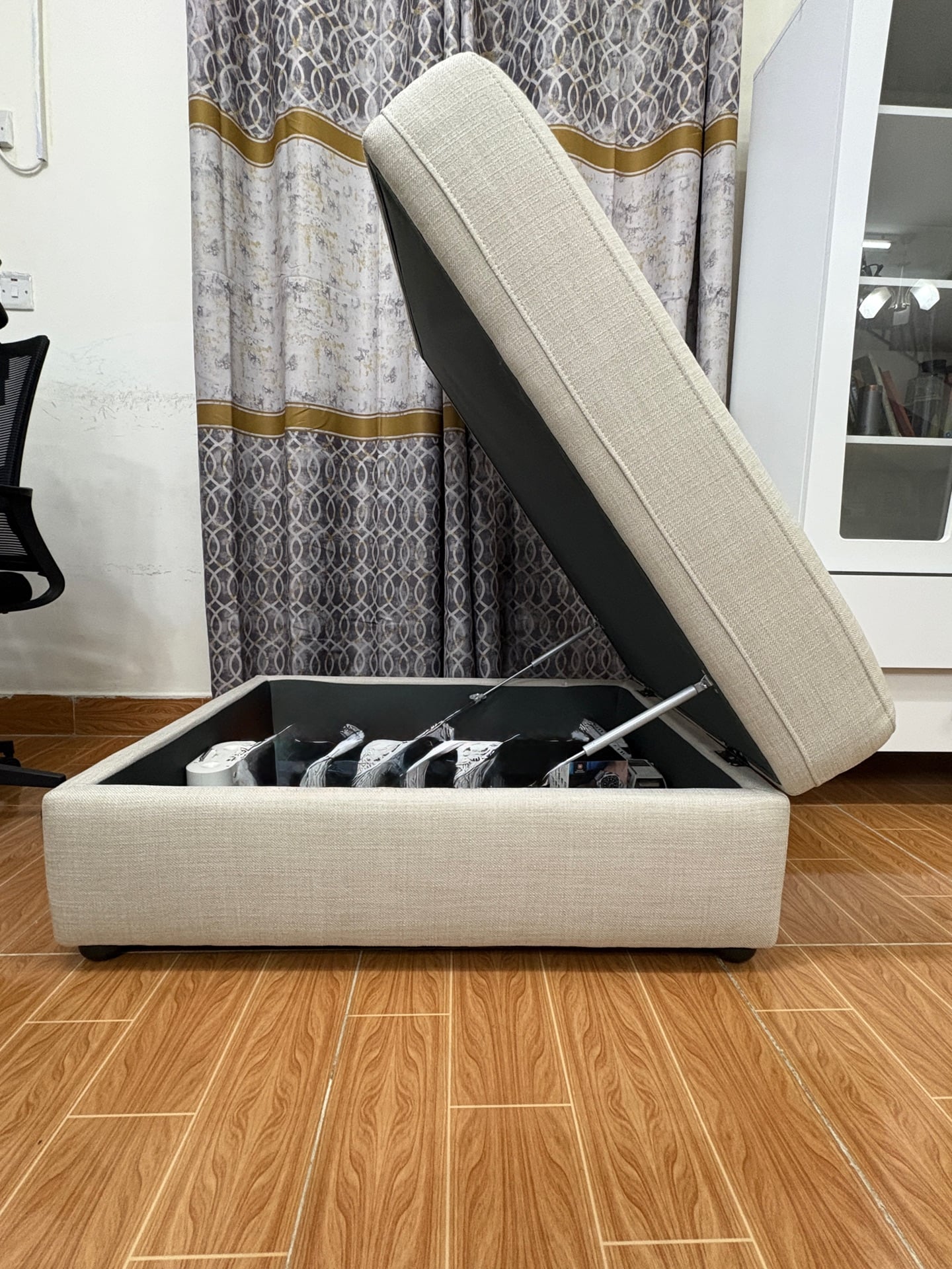 Homecentre Sofa Set - Image 3
