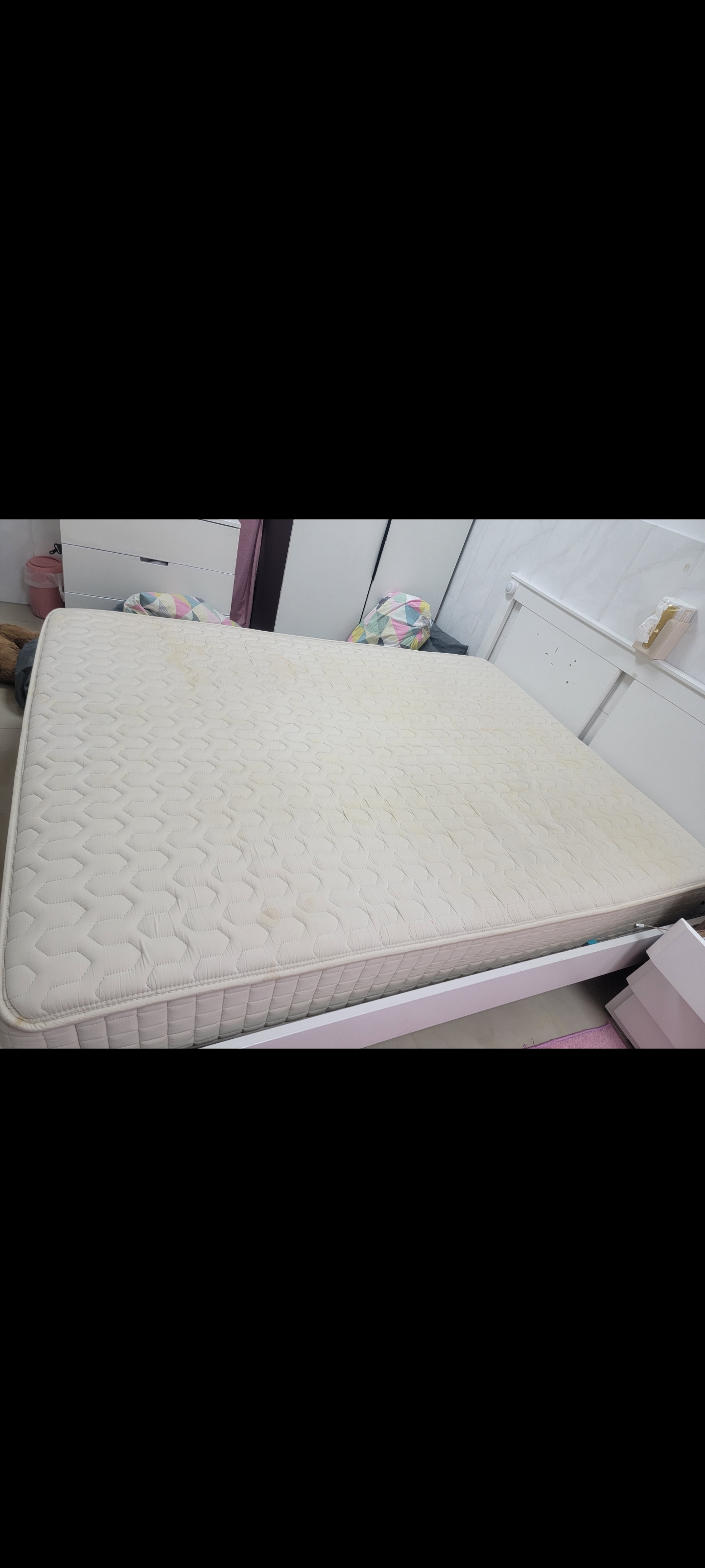 160x200 bed + mattress - Image 3