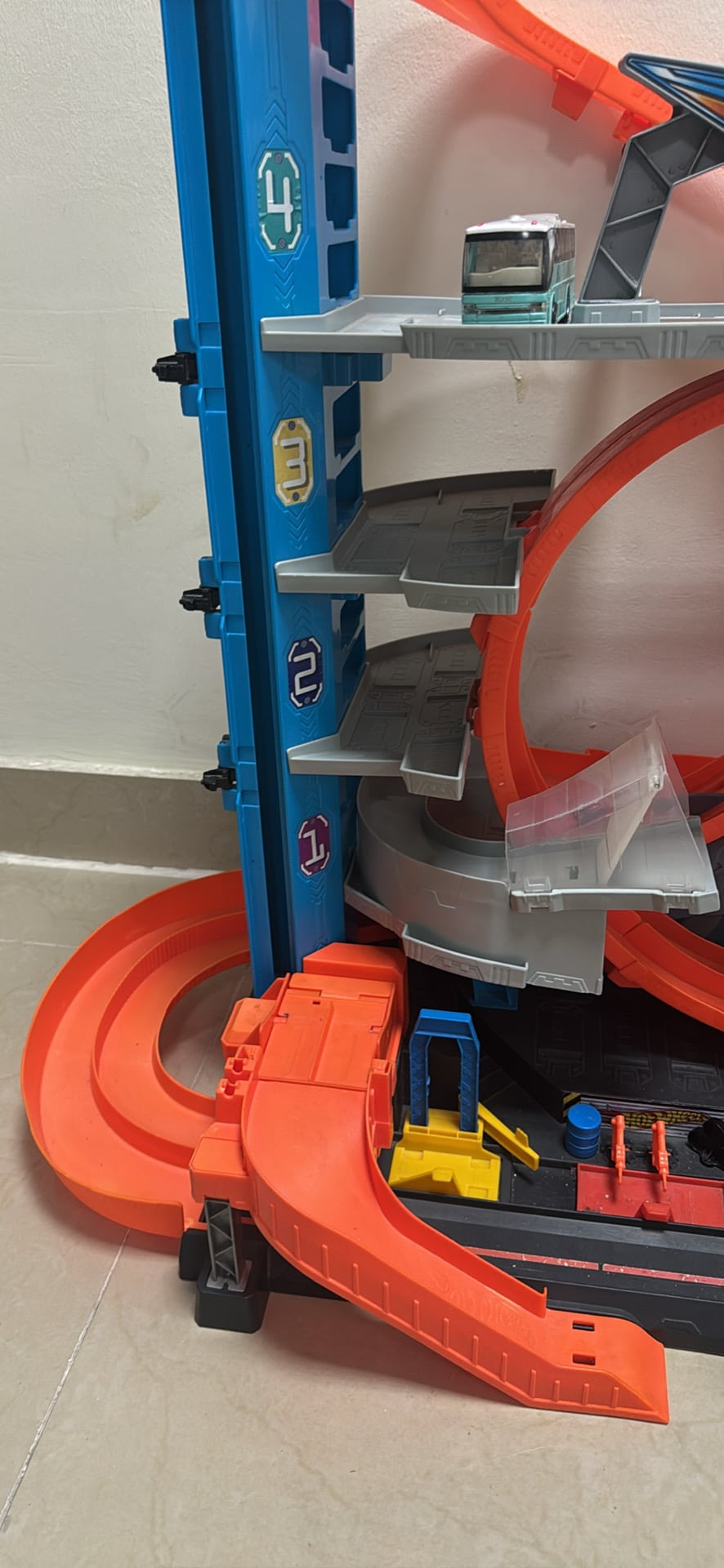 Hot wheels ultimate garage parking - Image 5