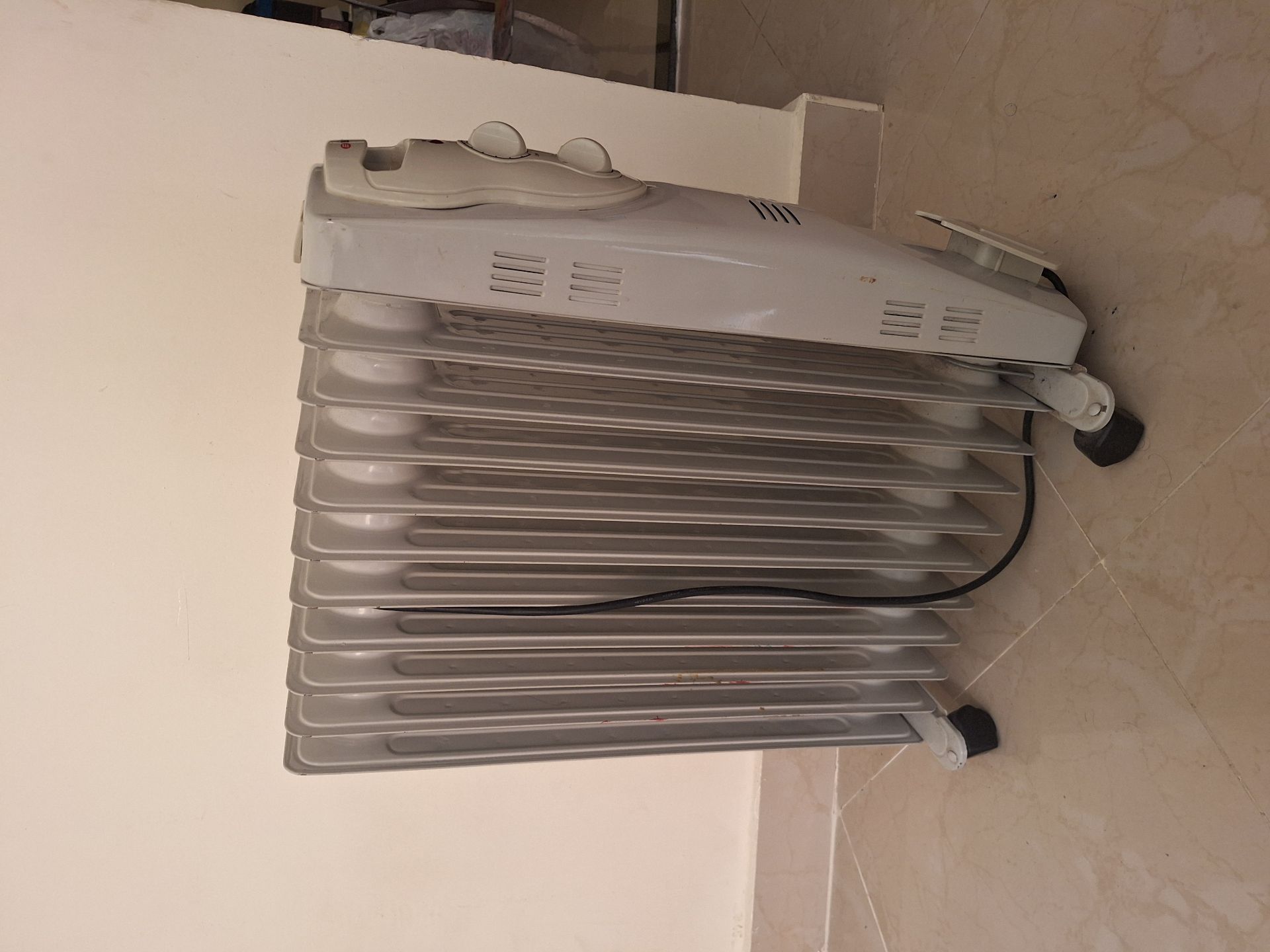 Elakta Heater very rarely used excellent condition - Image 2