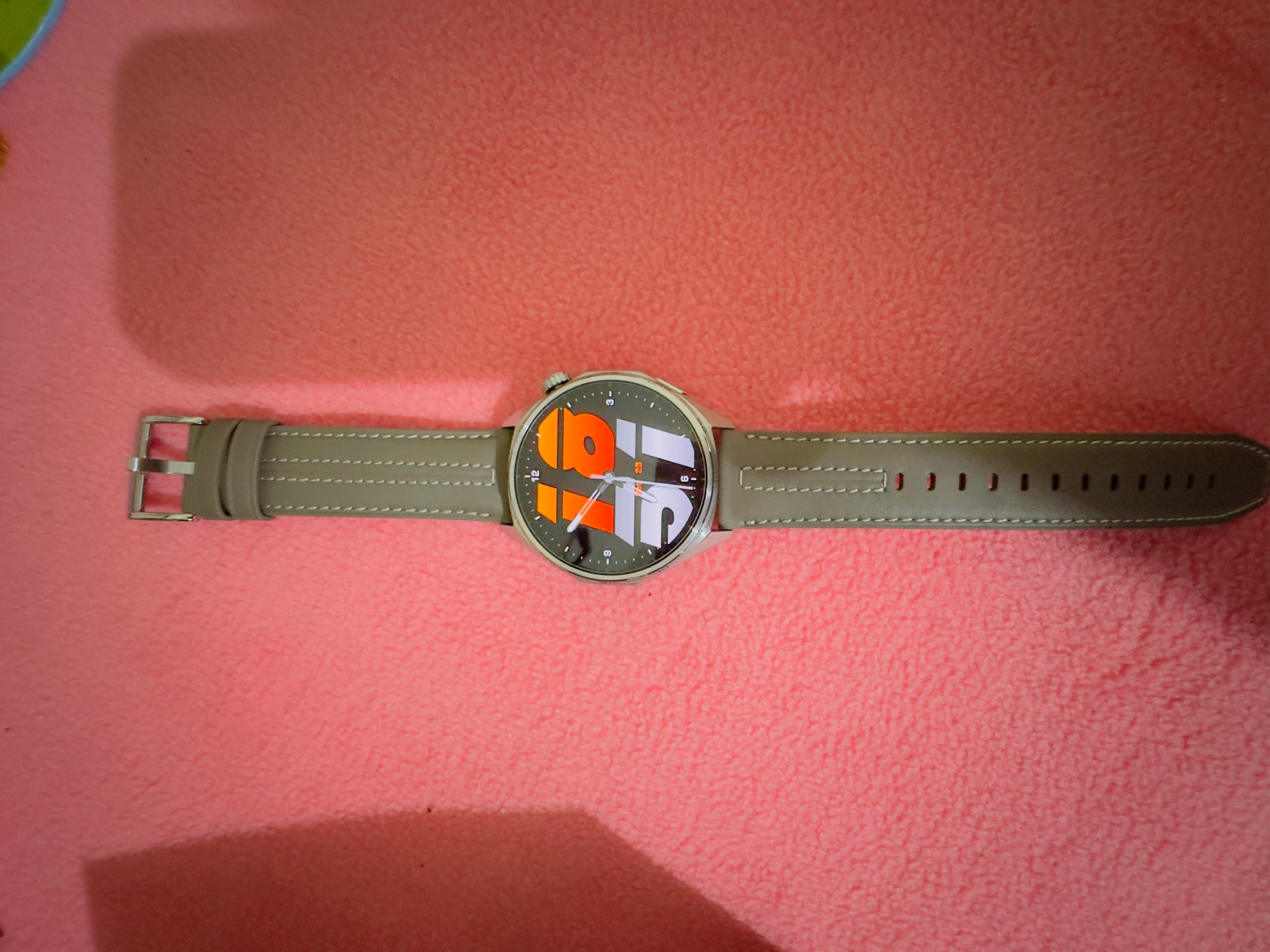 HUAWEI watch GT 6 new watch with under warranty  - Image 5
