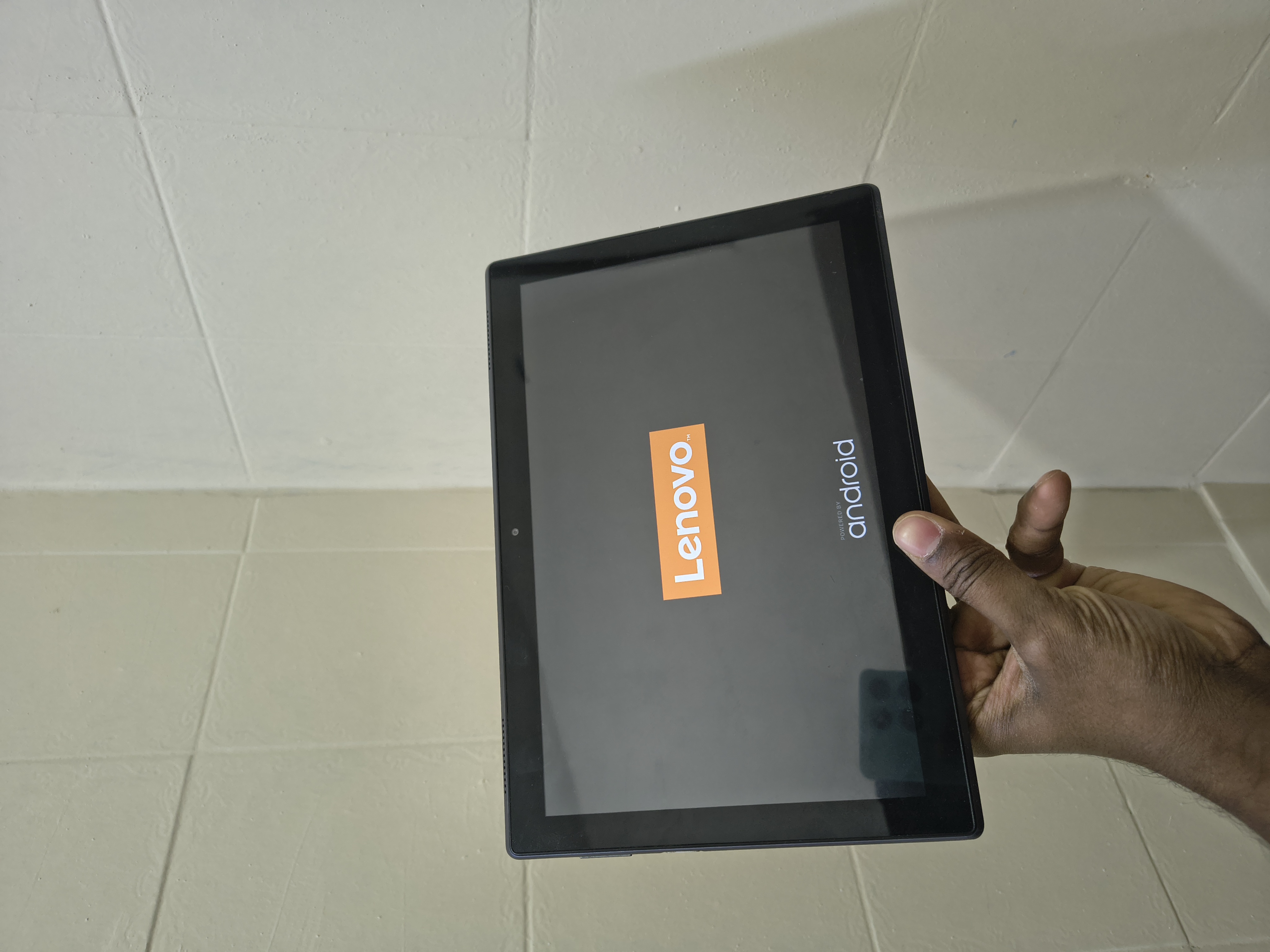Lenovo Tab  - Image 4