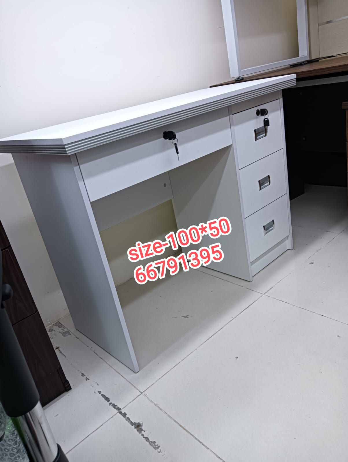 New brand free delivery Luxury furniture also available - Image 9