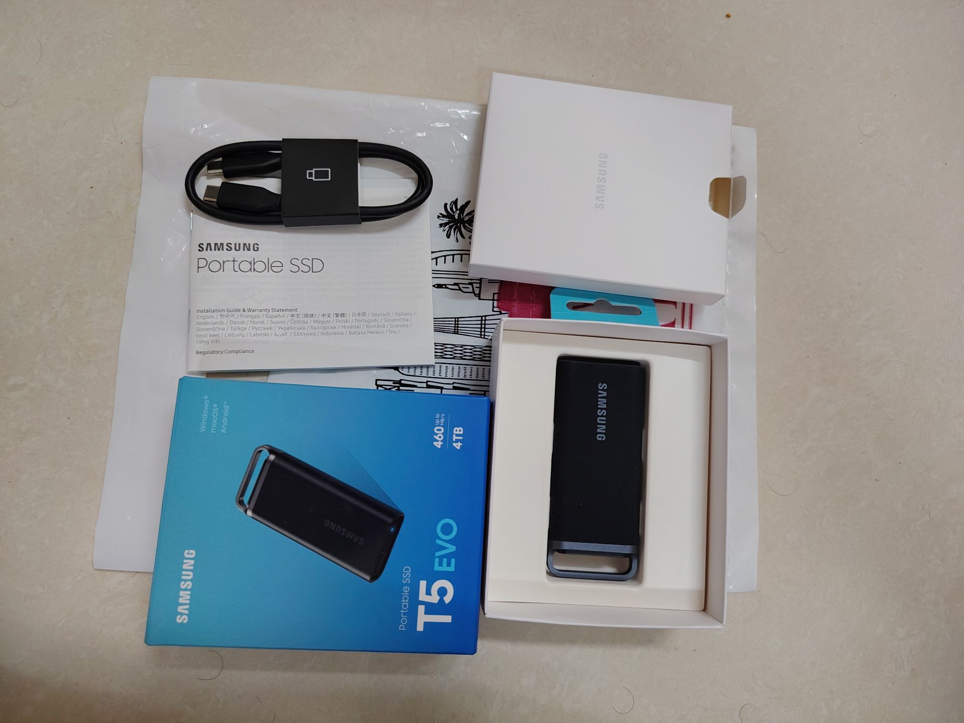 Samsung T5 EVO 4TB portable (QAR1079) - Image 9