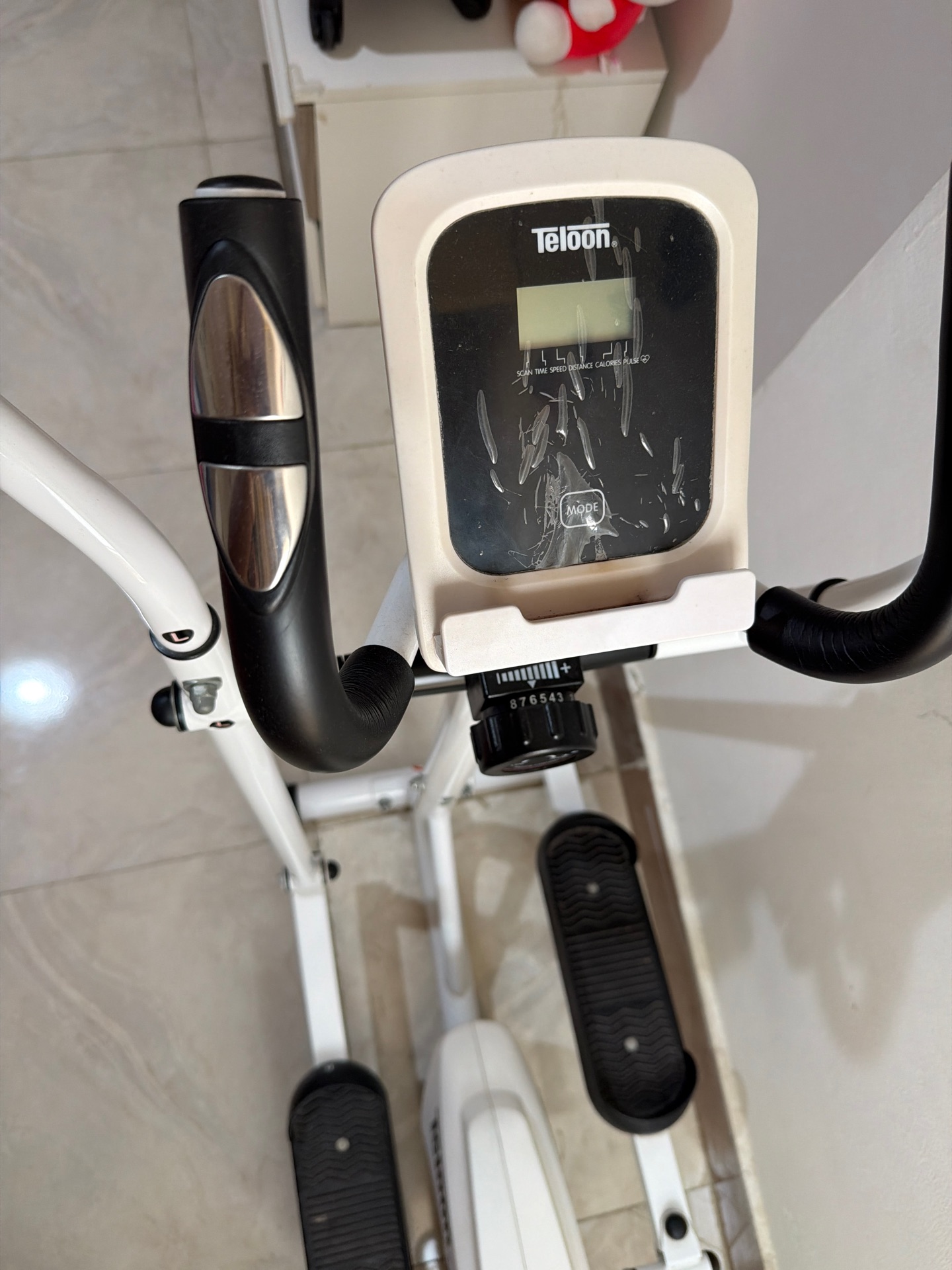 Exercise bike - Image 2