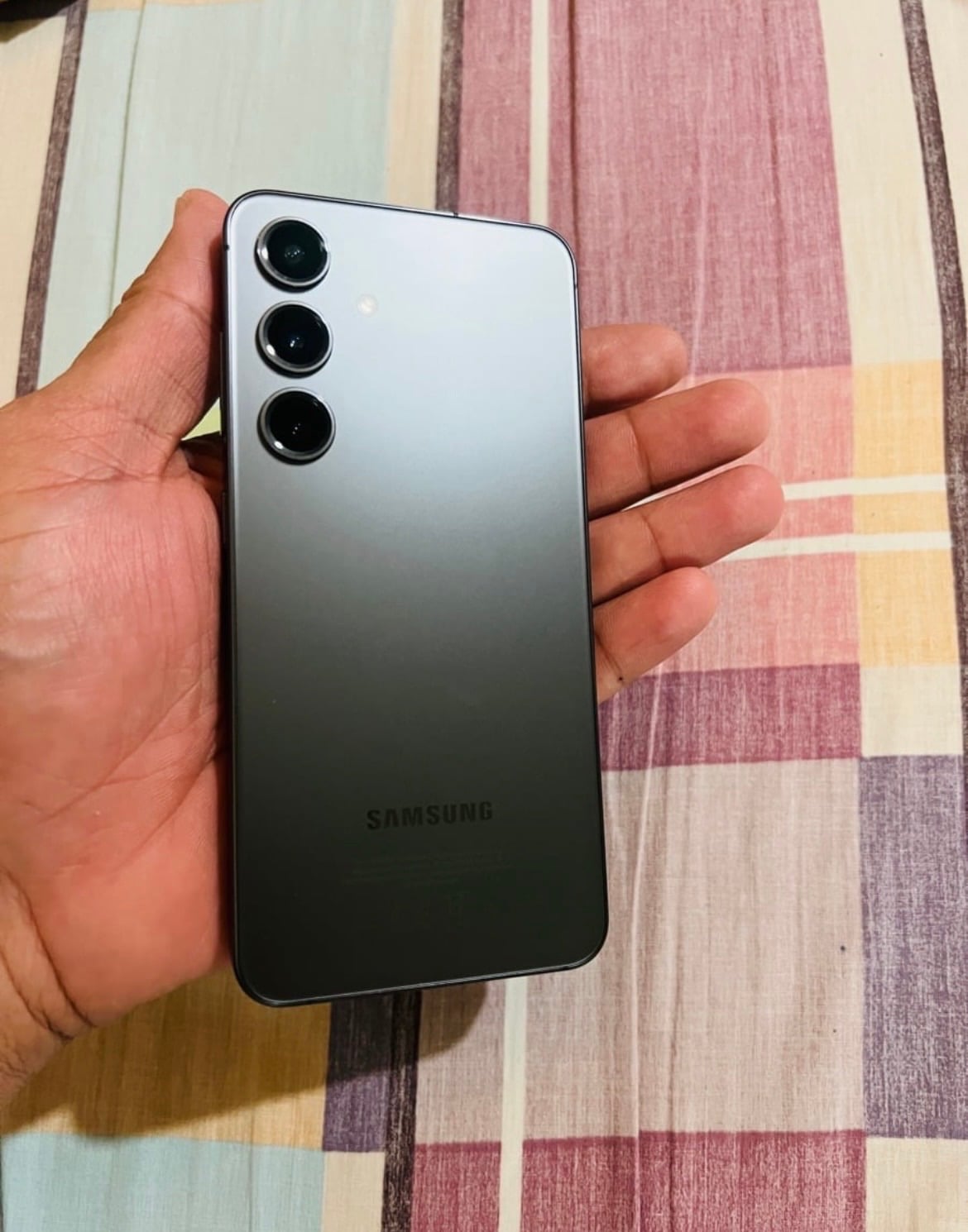Samsung s24 - Image 6
