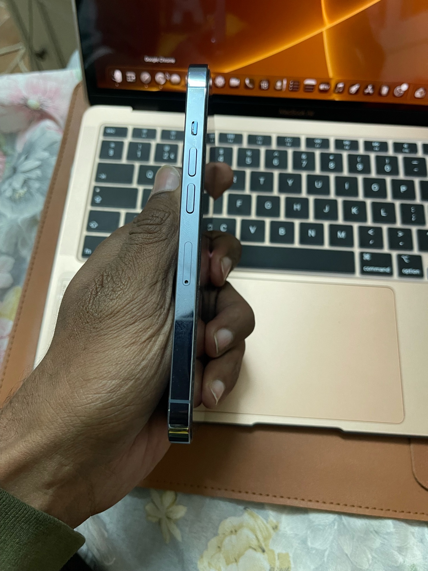 iPhone 13 pro 256gb - Image 3
