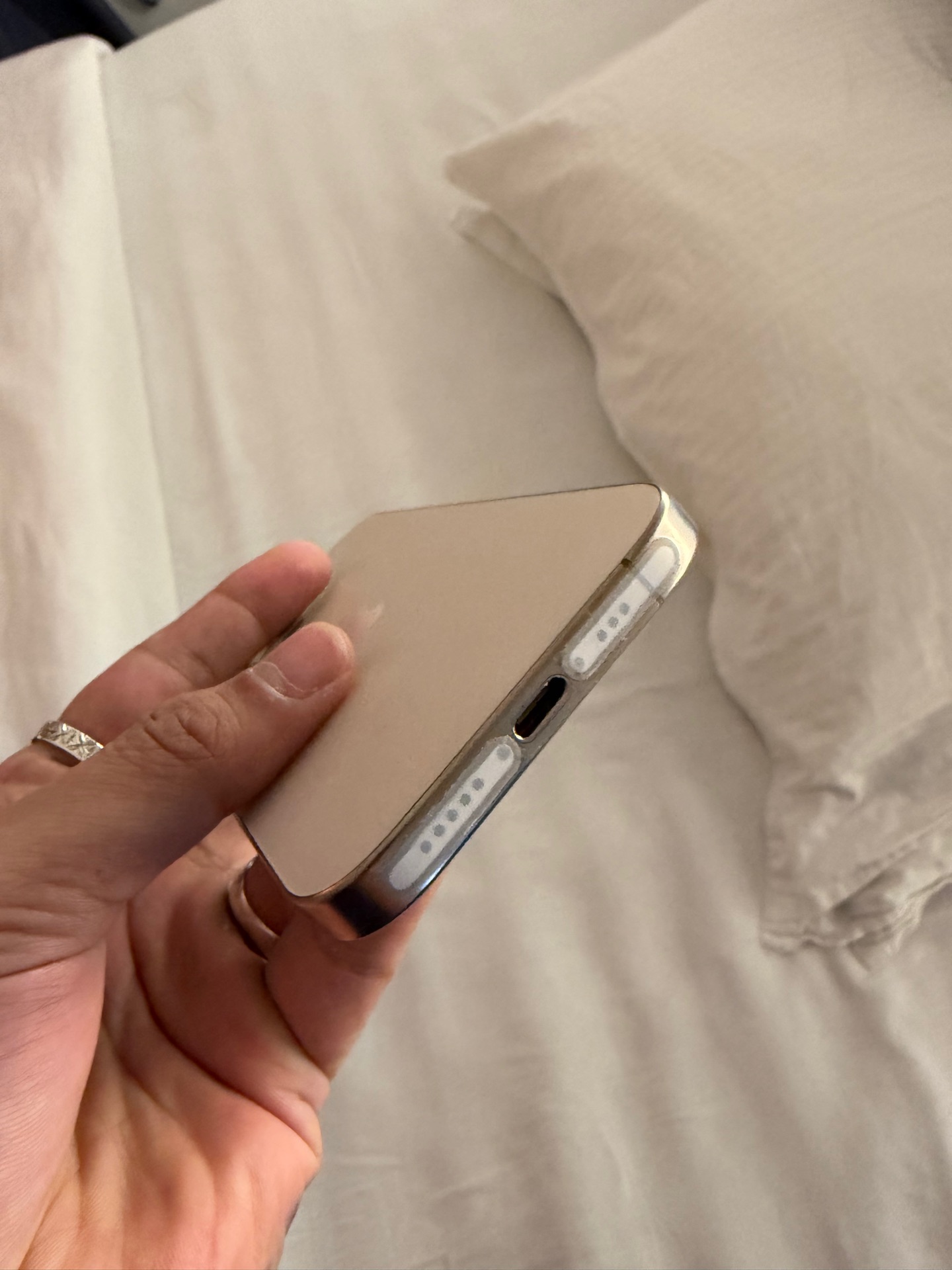 iPhone 16 Pro  - Image 7