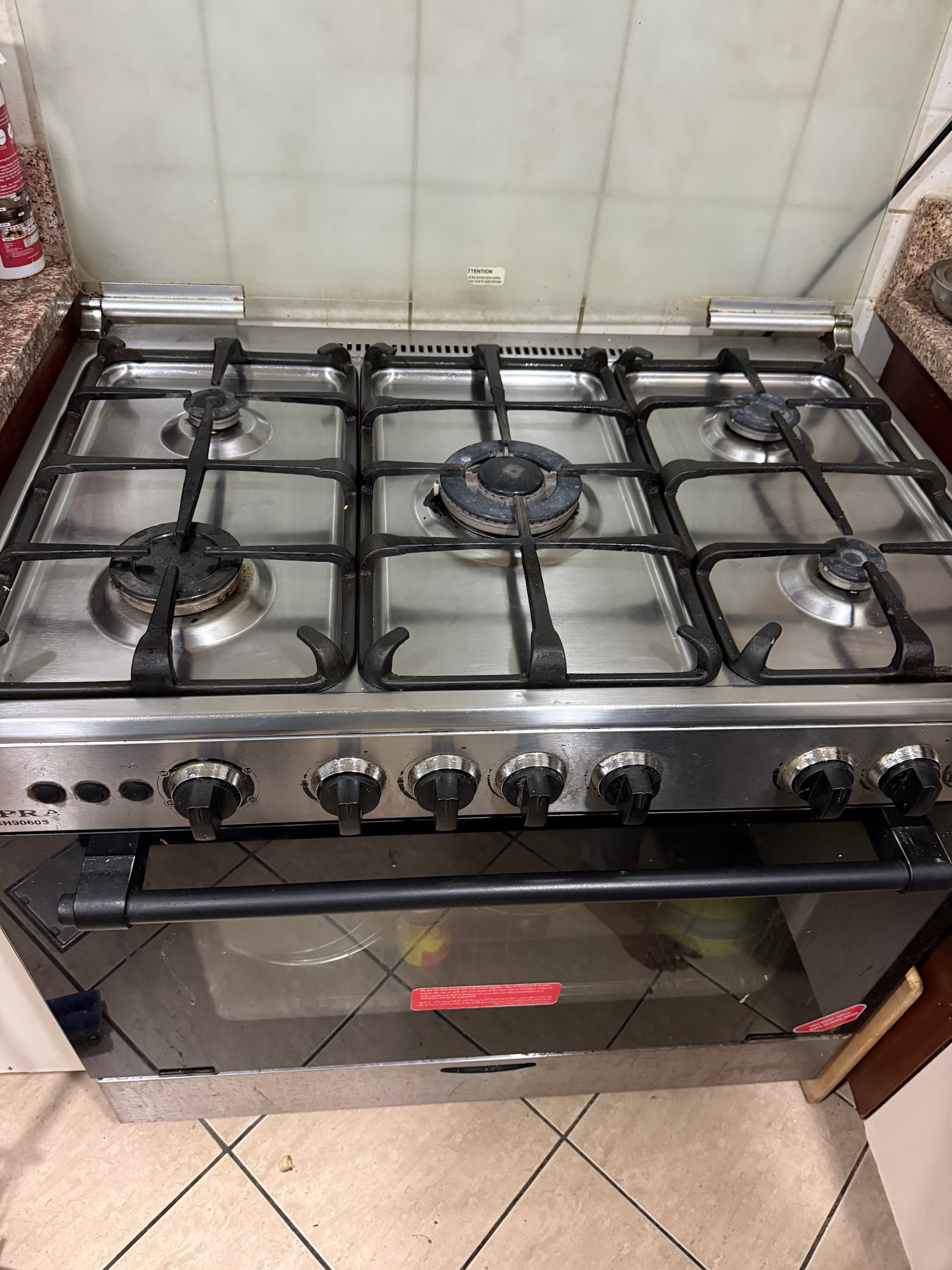 Gas Stove - Electric Oven - Image 3
