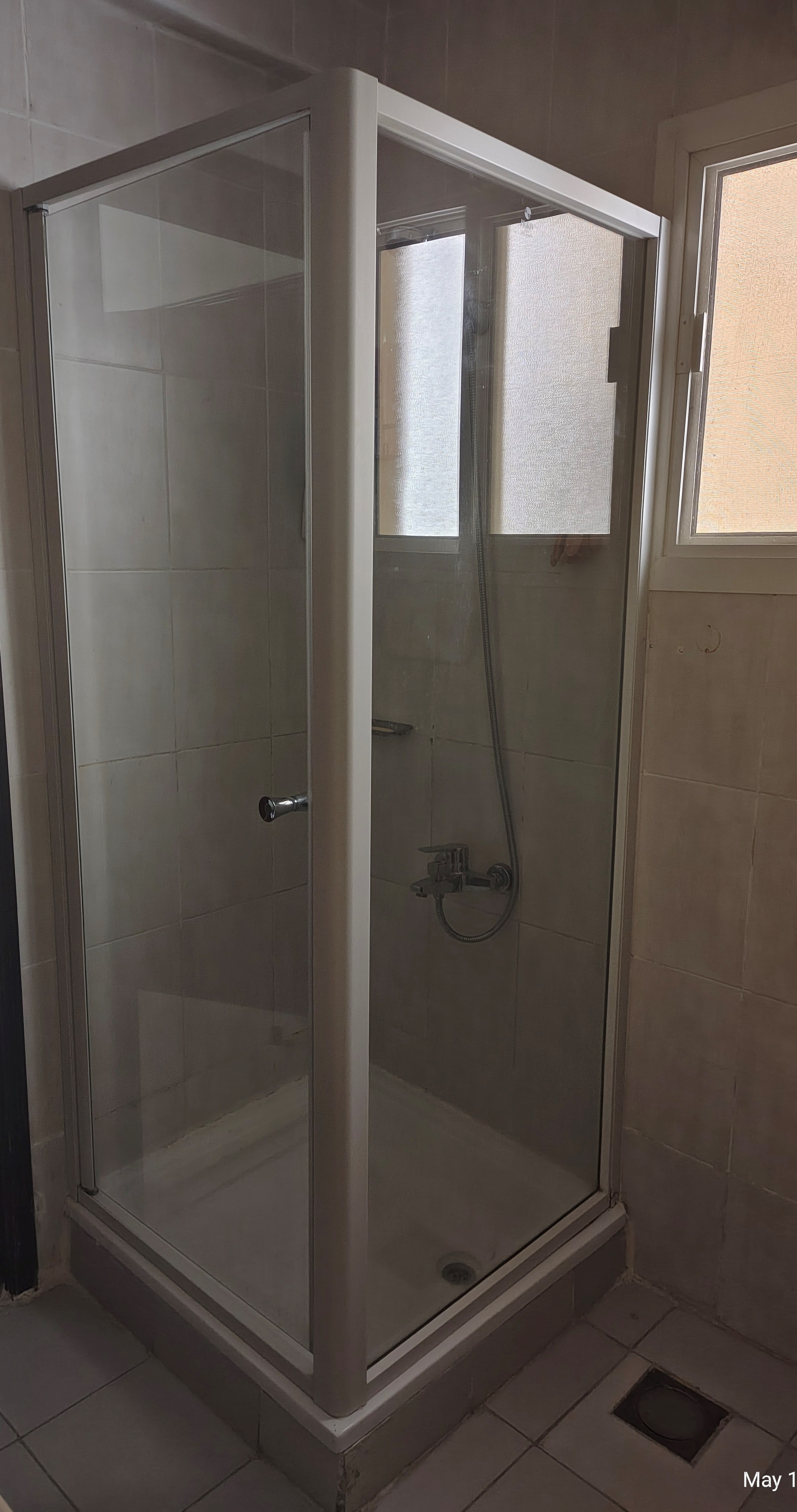Shower box with tray - Image 2