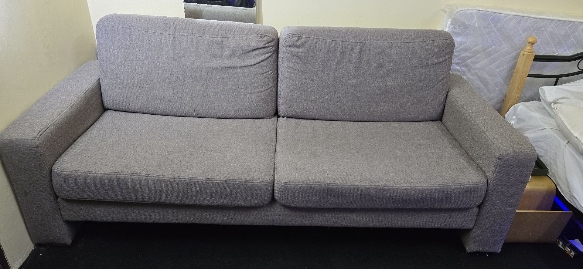 Comfortable sofa  - Image 3