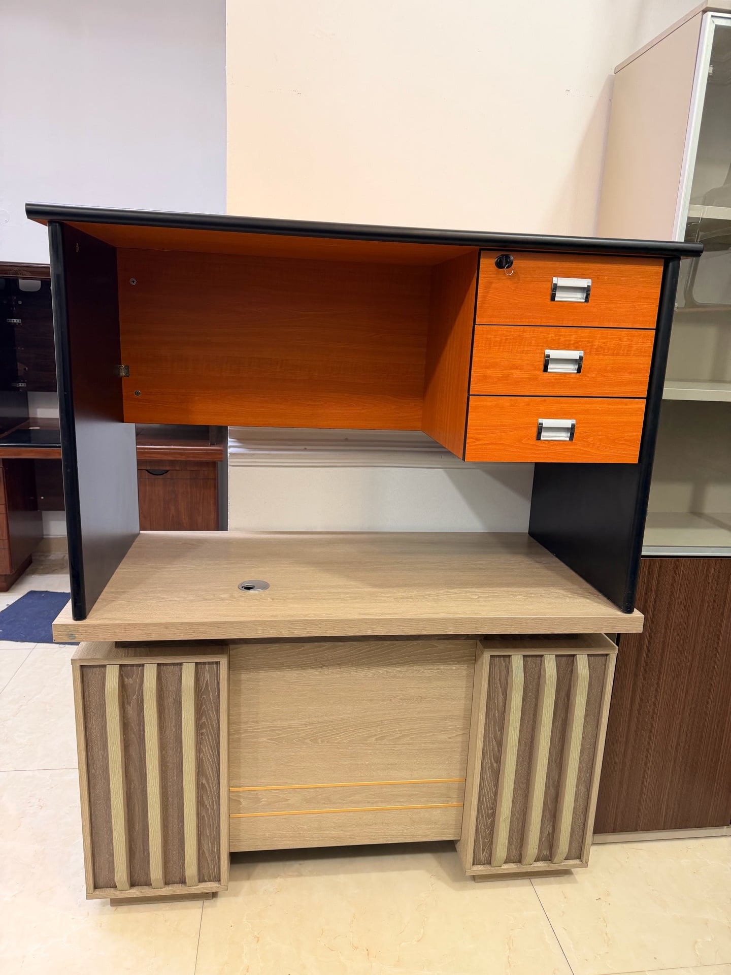 Used Office Furniture Sell - 70610134 - Image 8