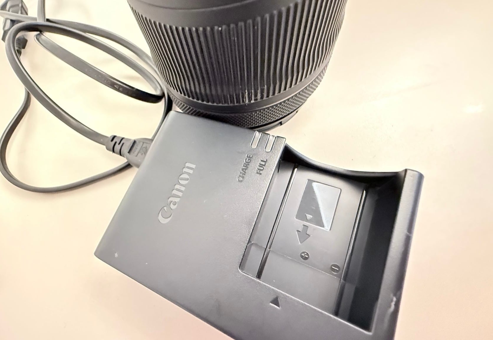 Like New Canon EOS RP (Full Frame) Camera + RF 24-105mm Lens - Image 6