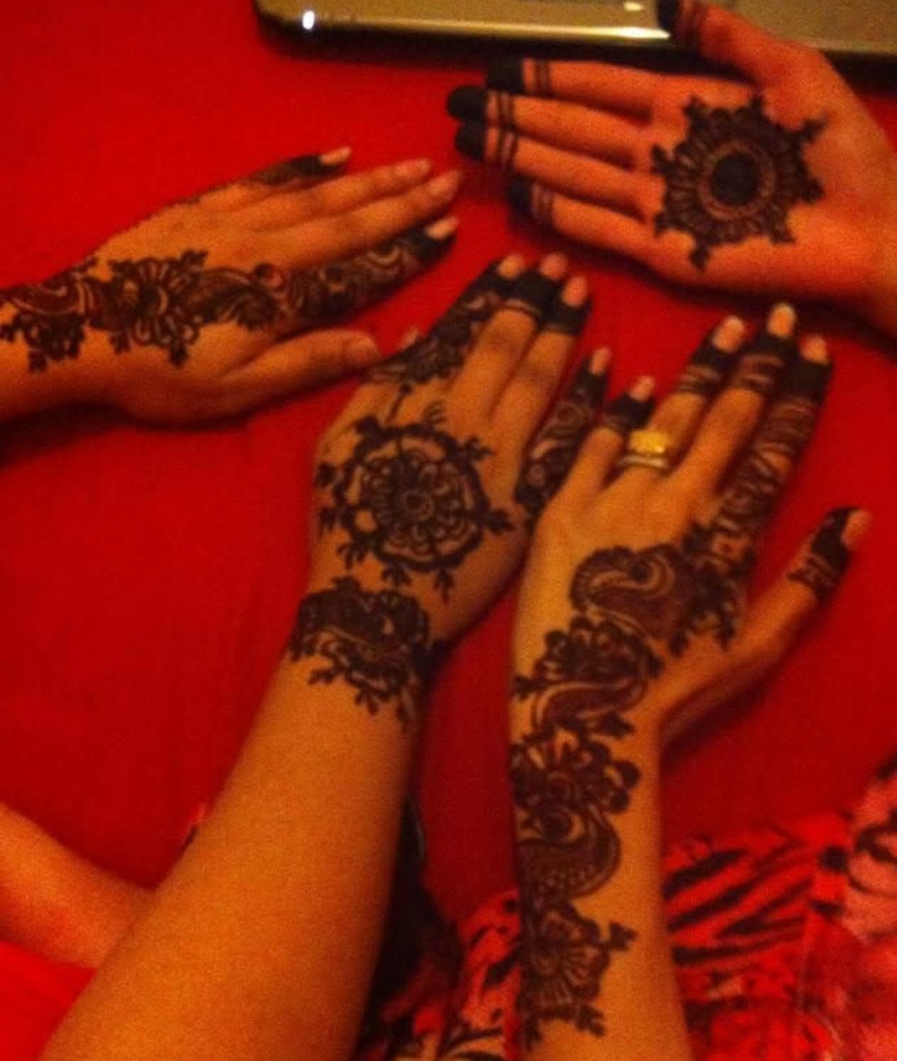 Heena for Hands and Feet  - Image 2