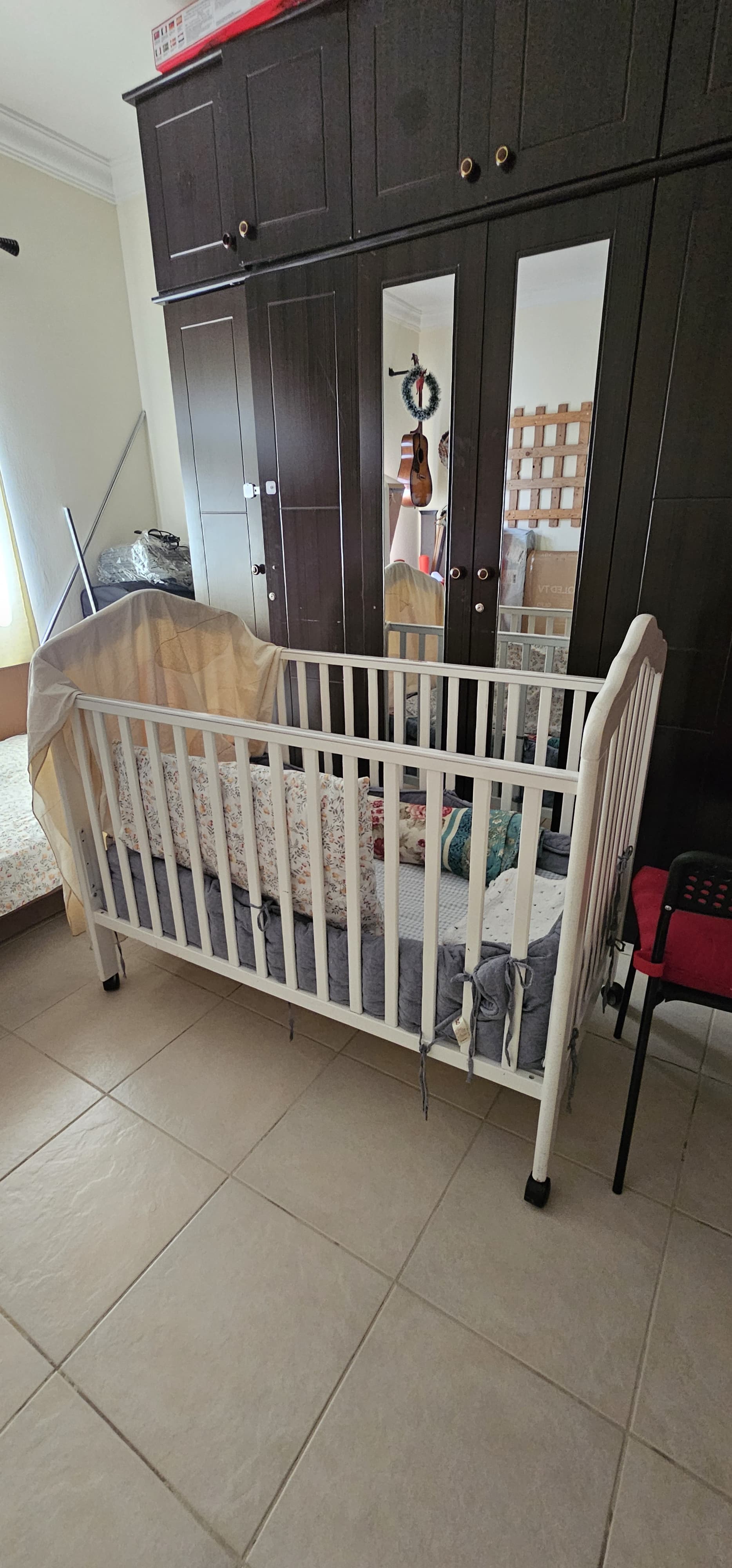 Baby Branded bed - Adjustable - 3 Positions - Image 4