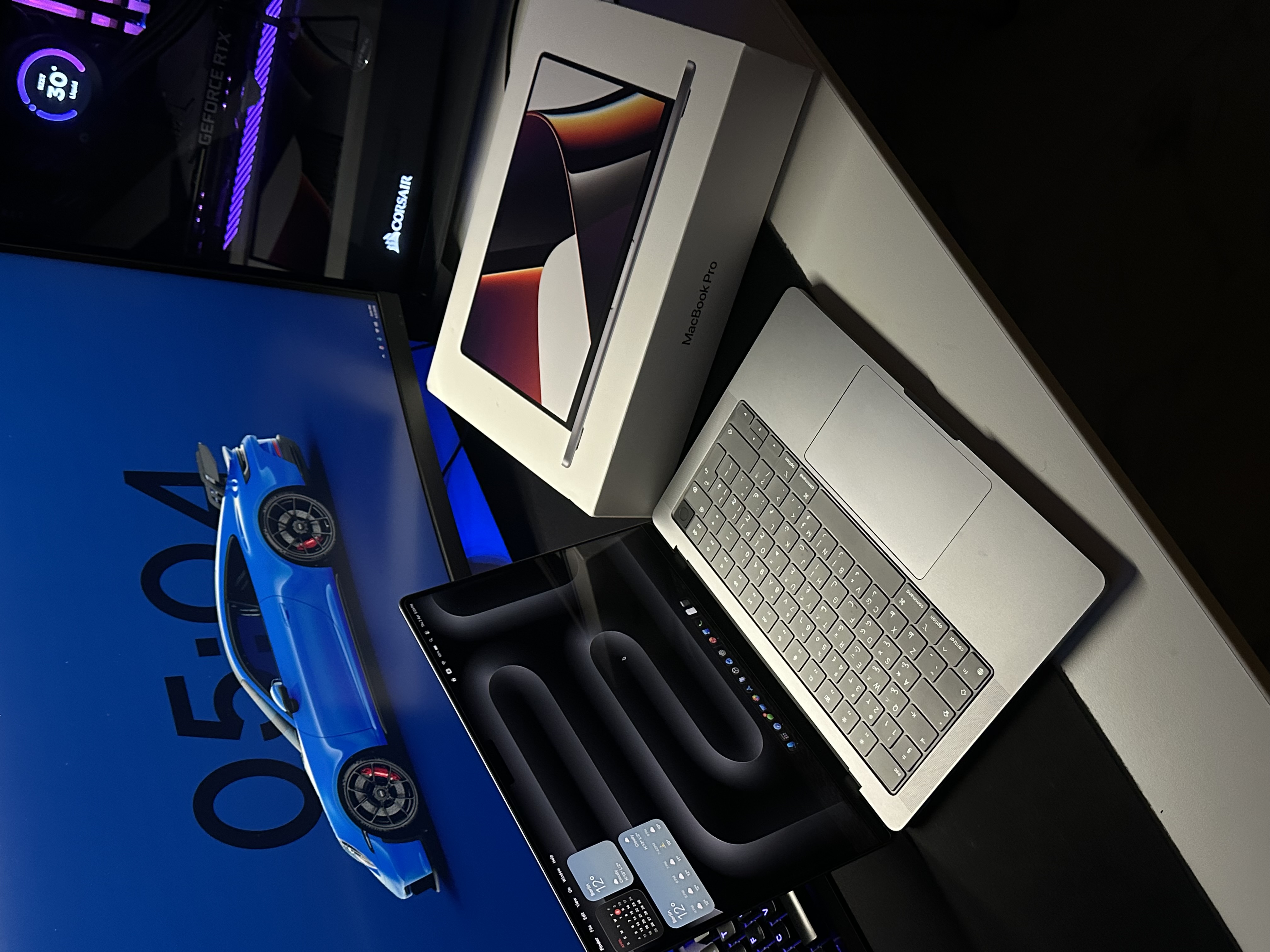 Macbook M1 Pro 14-inch - Image 1