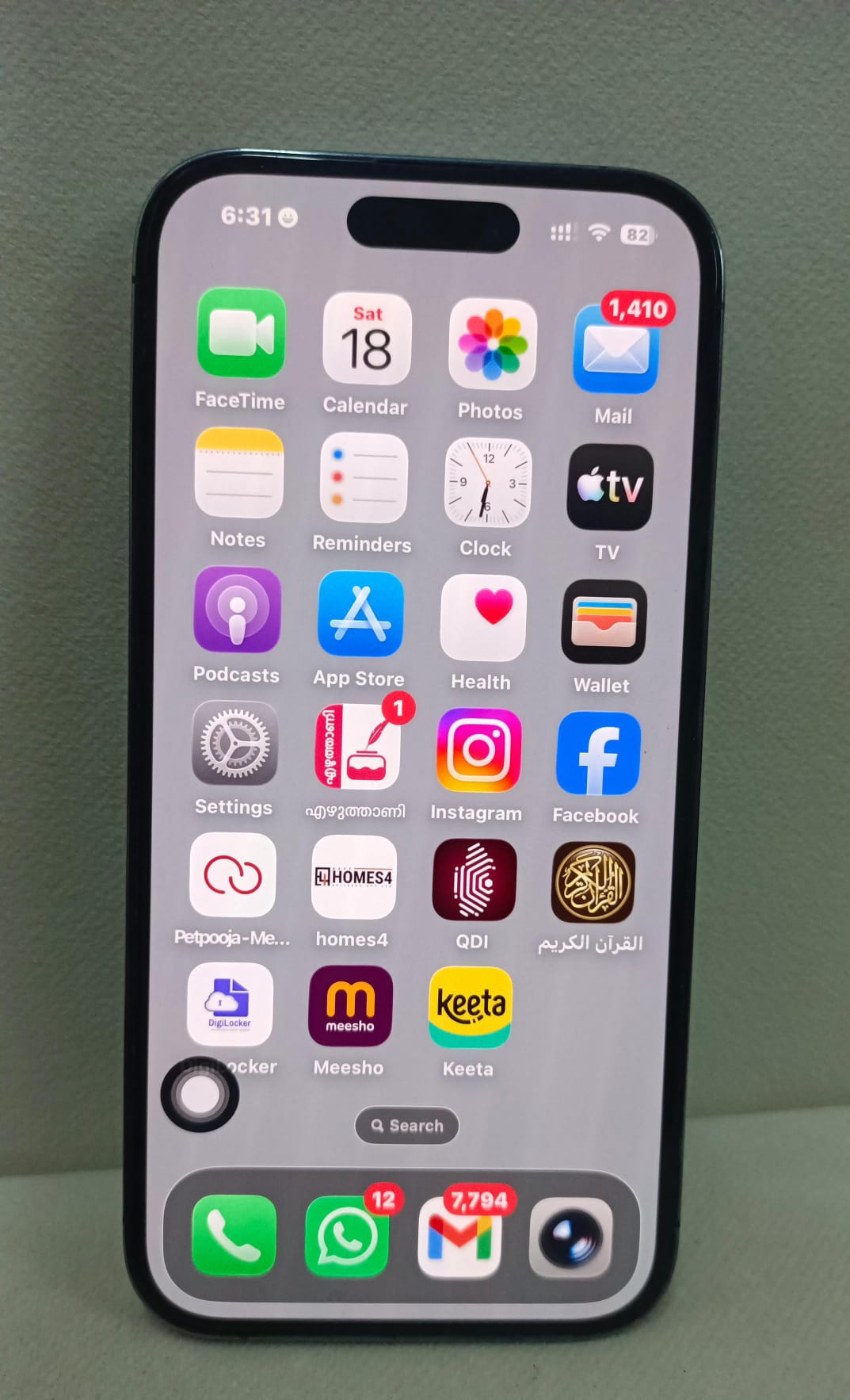 I phone 14 pro  512 GB - Image 4