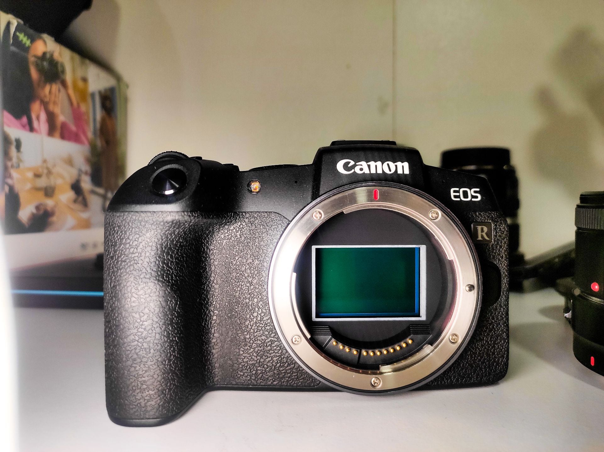 Canon RP FUll FRAME 