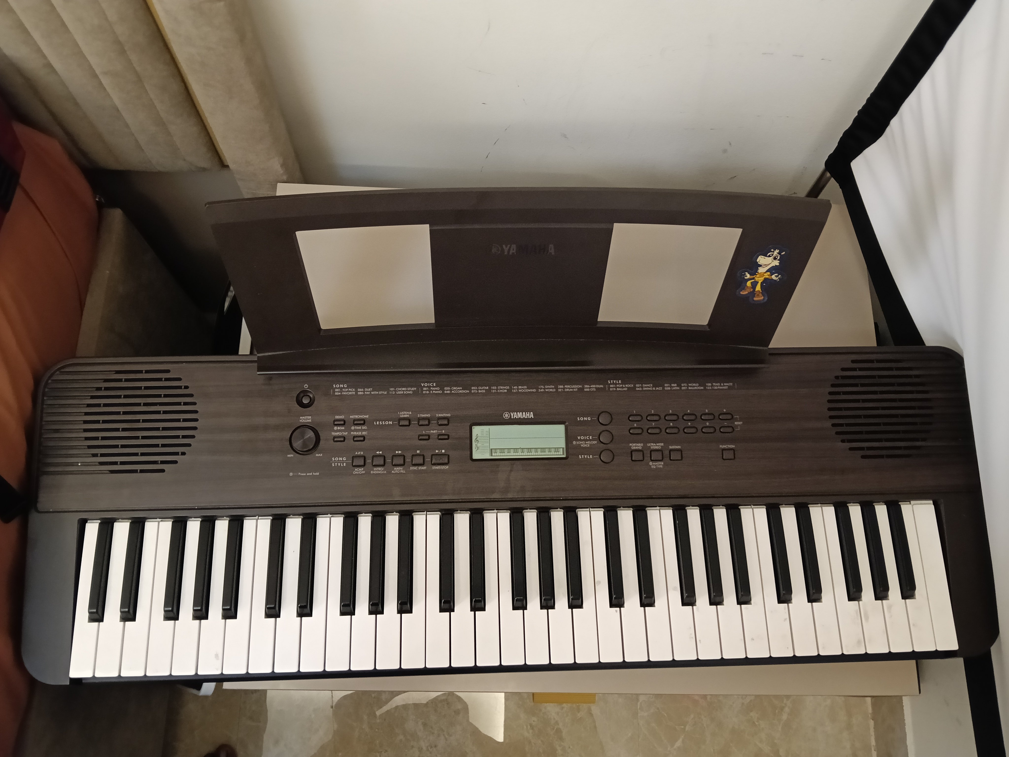 YAMAHA KEYBOARD  - Image 3