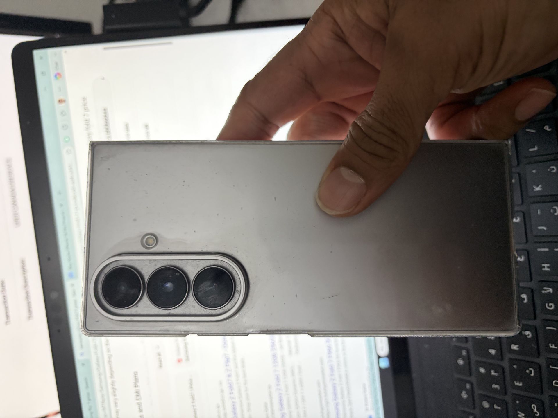 Samsung galaxy fold7 excellent condition for sale - Image 2