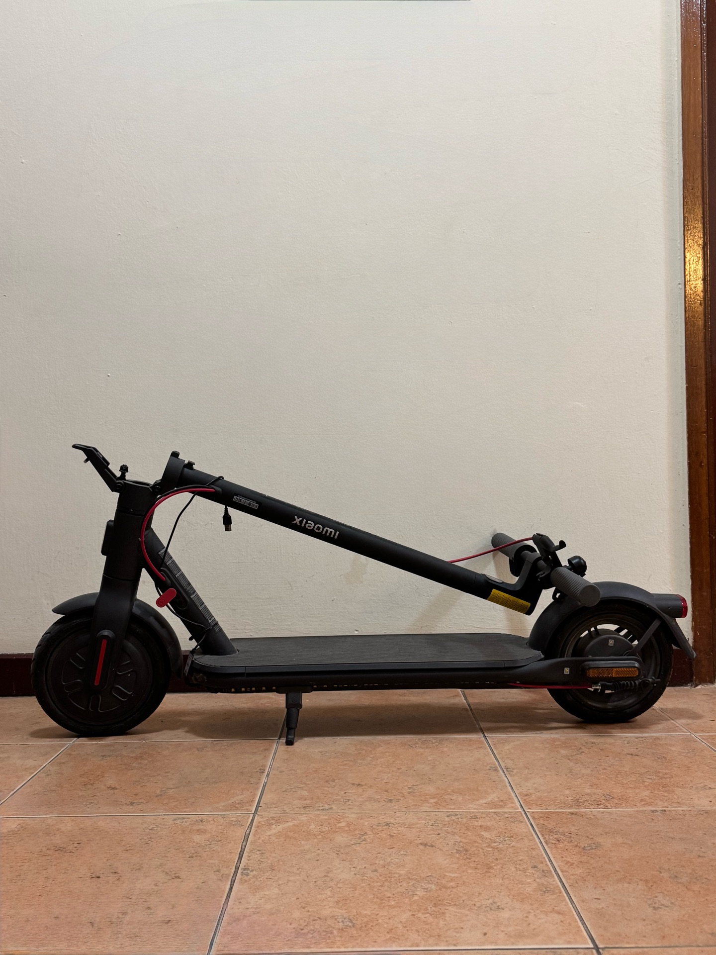 MI Scooter 4 Lite - Image 2
