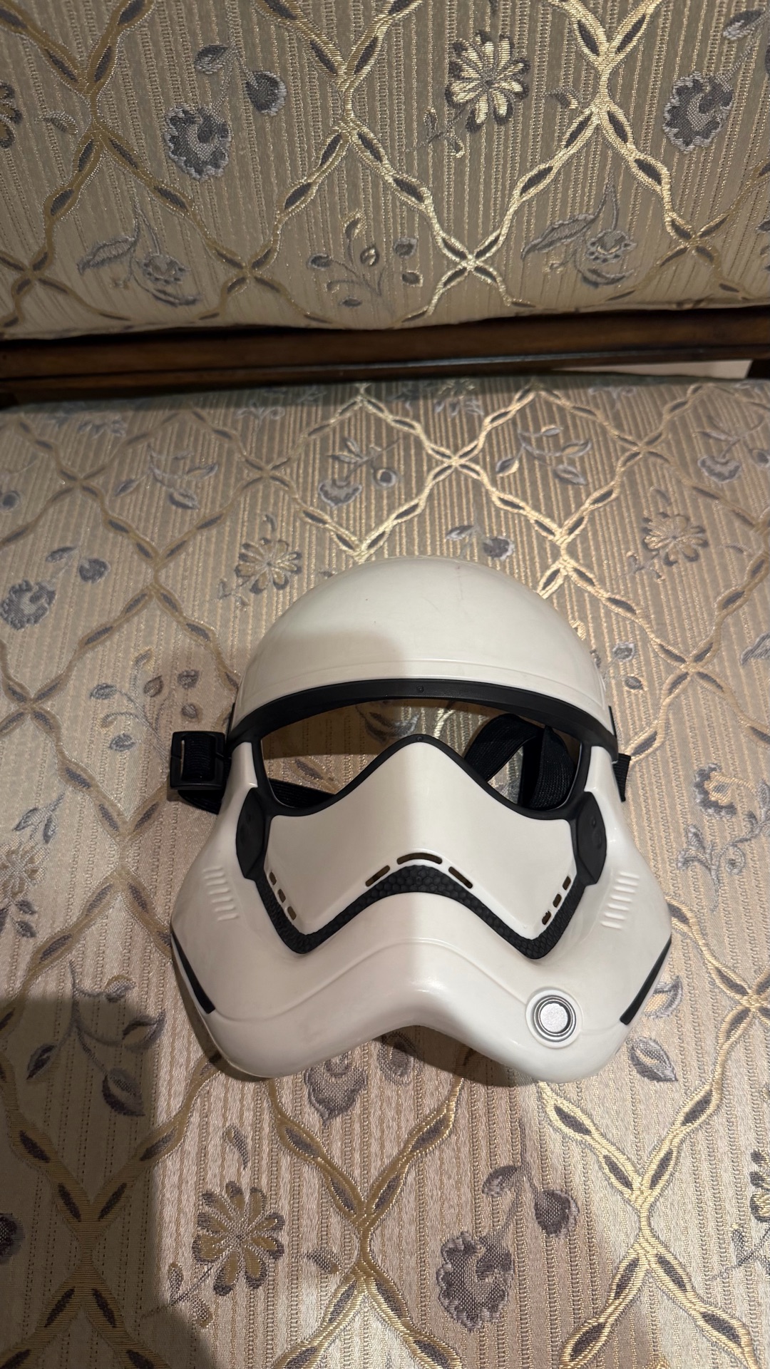 Darth Vader and Stormtrooper Helmets  - Image 6