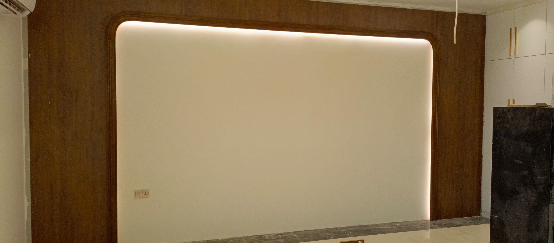 Painting • Decorations • Maintenance • Renovations • Waterproofing - Image 3