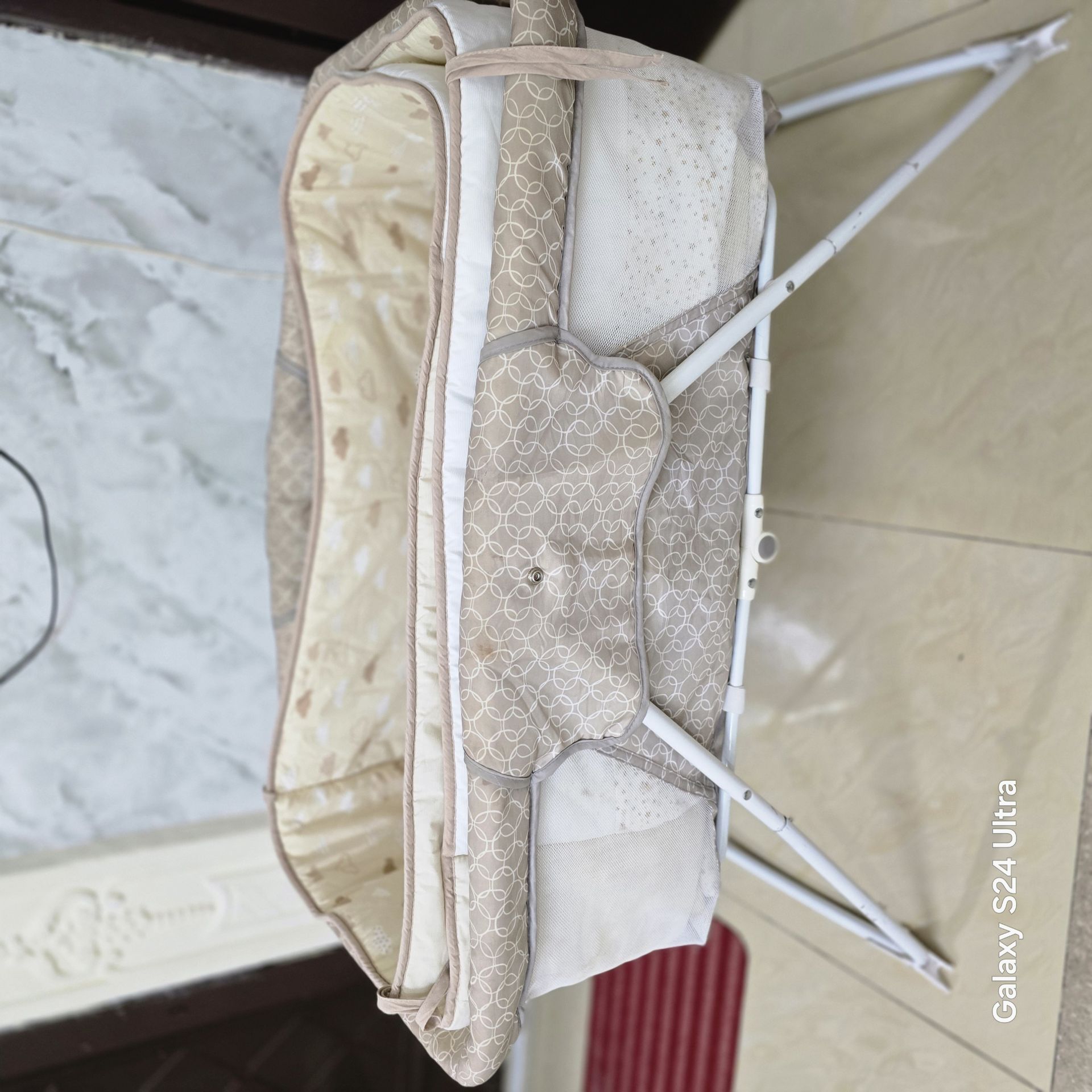 Baby crib - Image 7