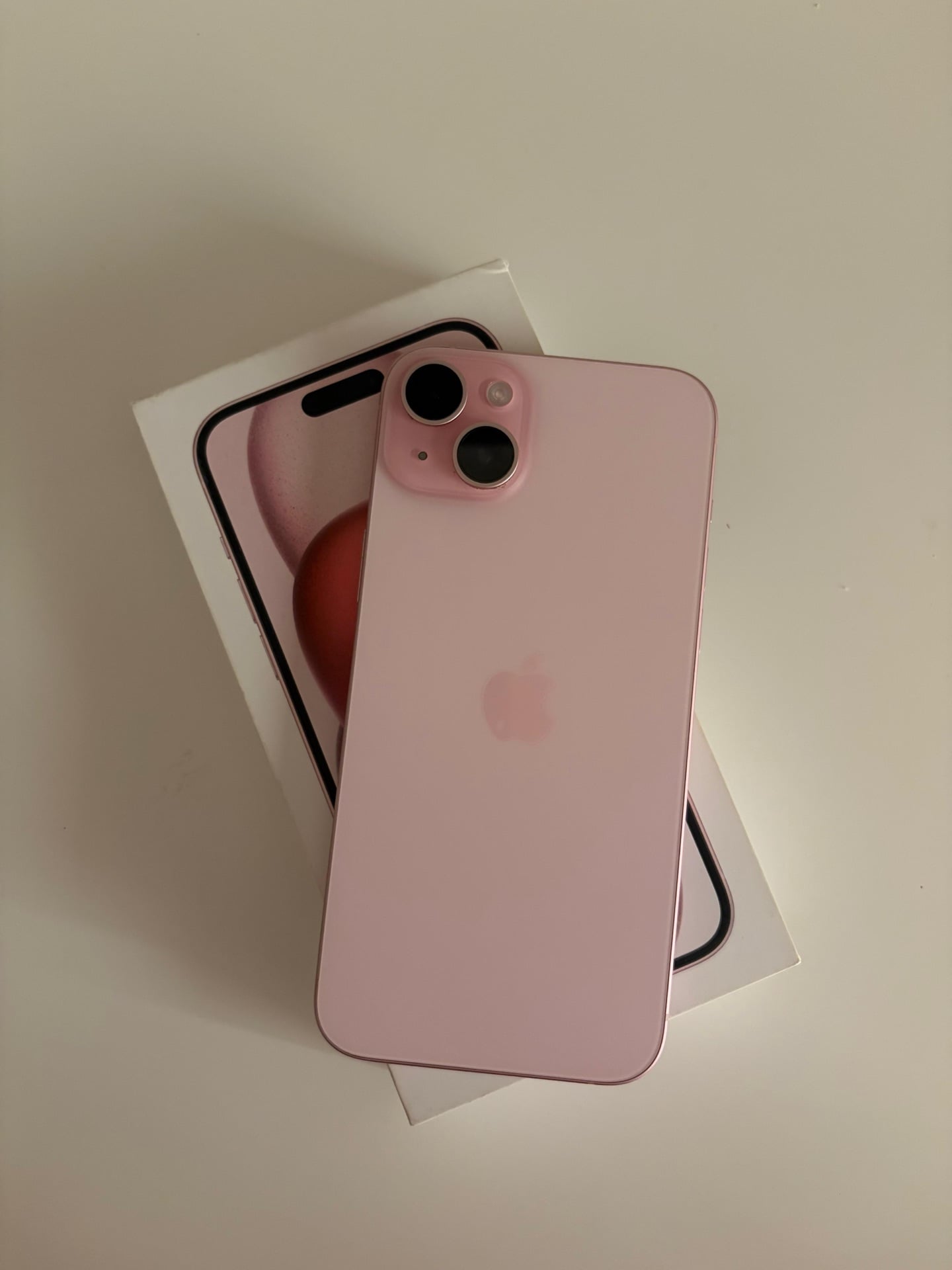 Iphone 15 plus 128GB pink (like new) - Image 7