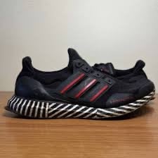 Rare Adidas UltraBoost DNA Striped Japan Nero Rosso Taglia (US 9) - Image 3