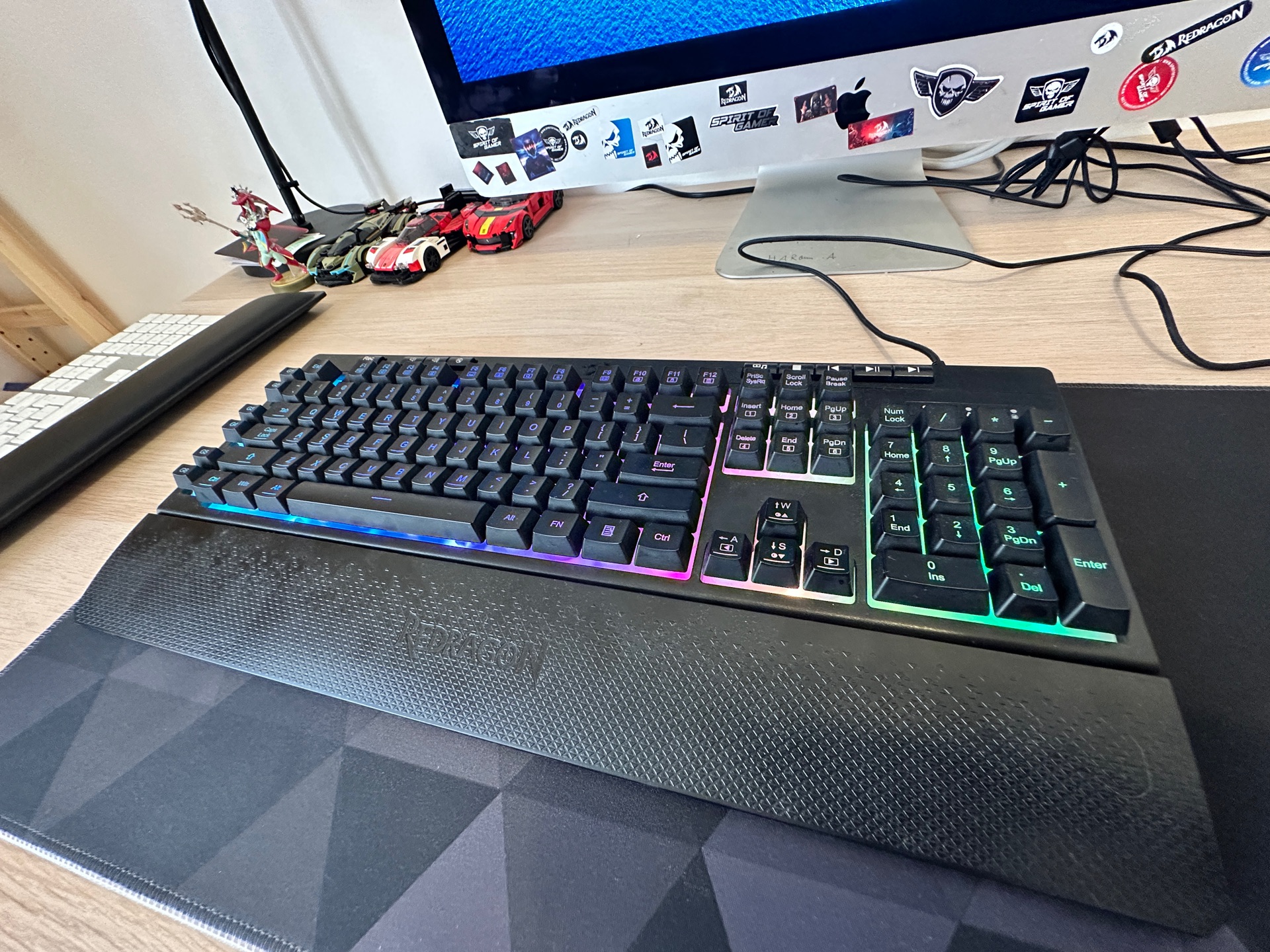 K512 shiva keyboard and spirit of gamer mouse  - Image 6