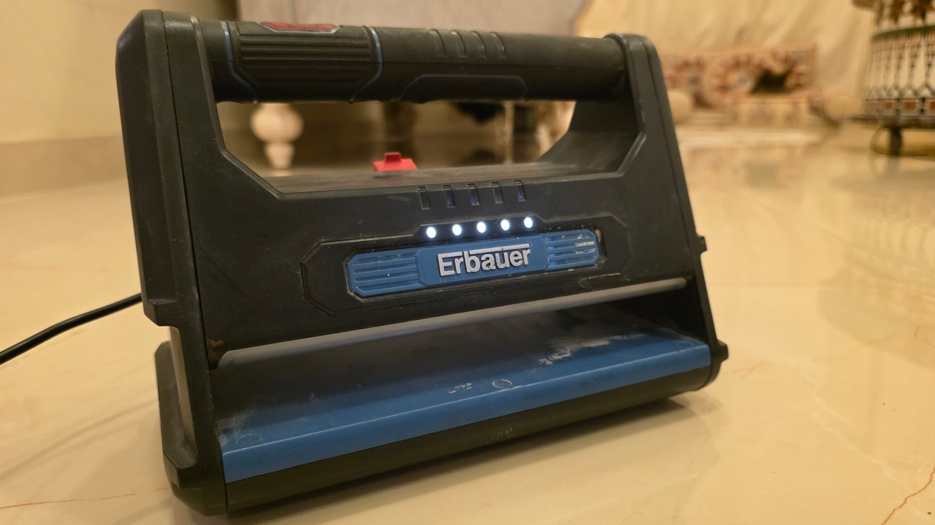 Erbauer cordless LED work light - Image 1