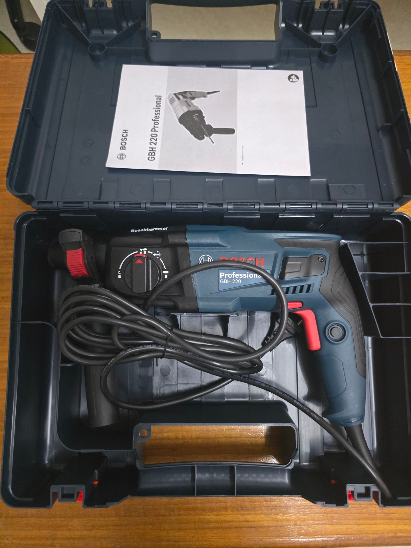 Bosch Drill machine sale 720watts - Image 1