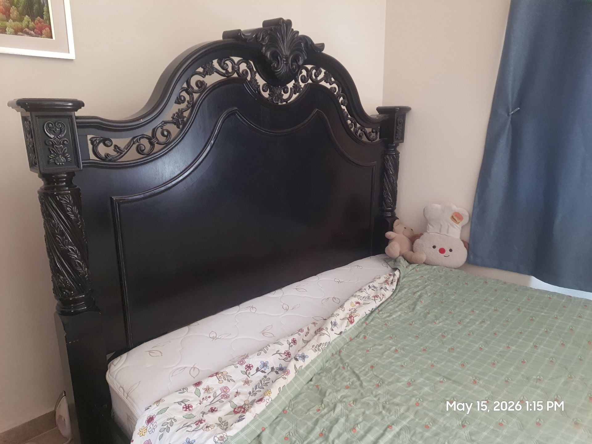 Bed and mattress  - Image 7