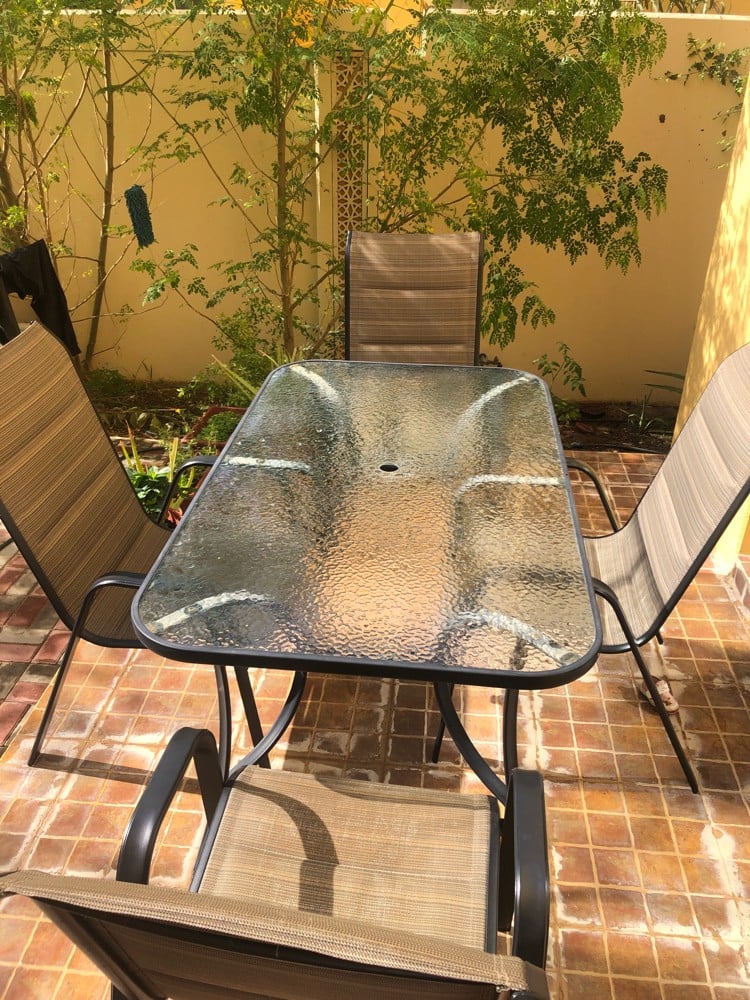 Garden table with chair same as new - Image 1