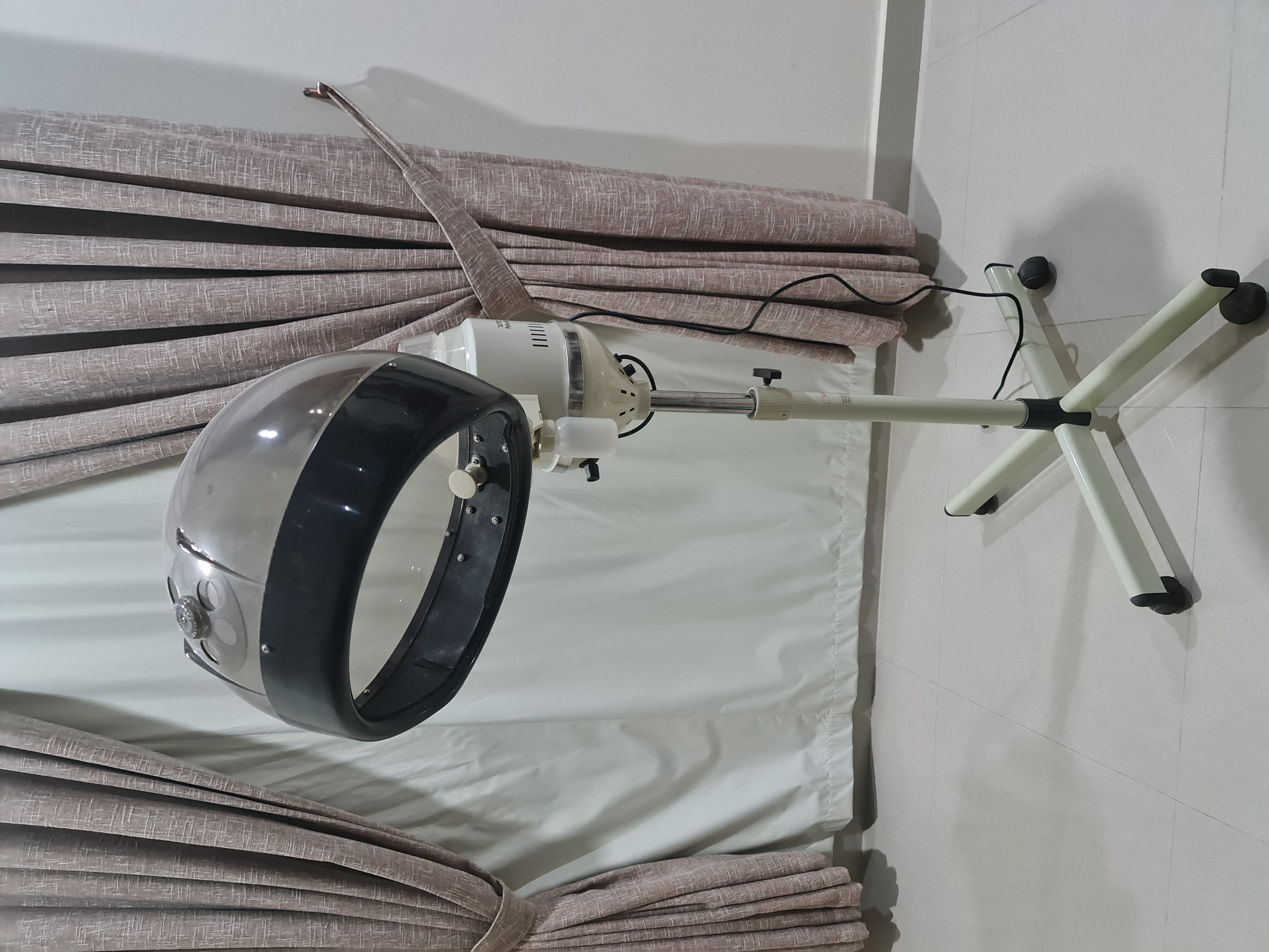 Hair steamer - Image 2