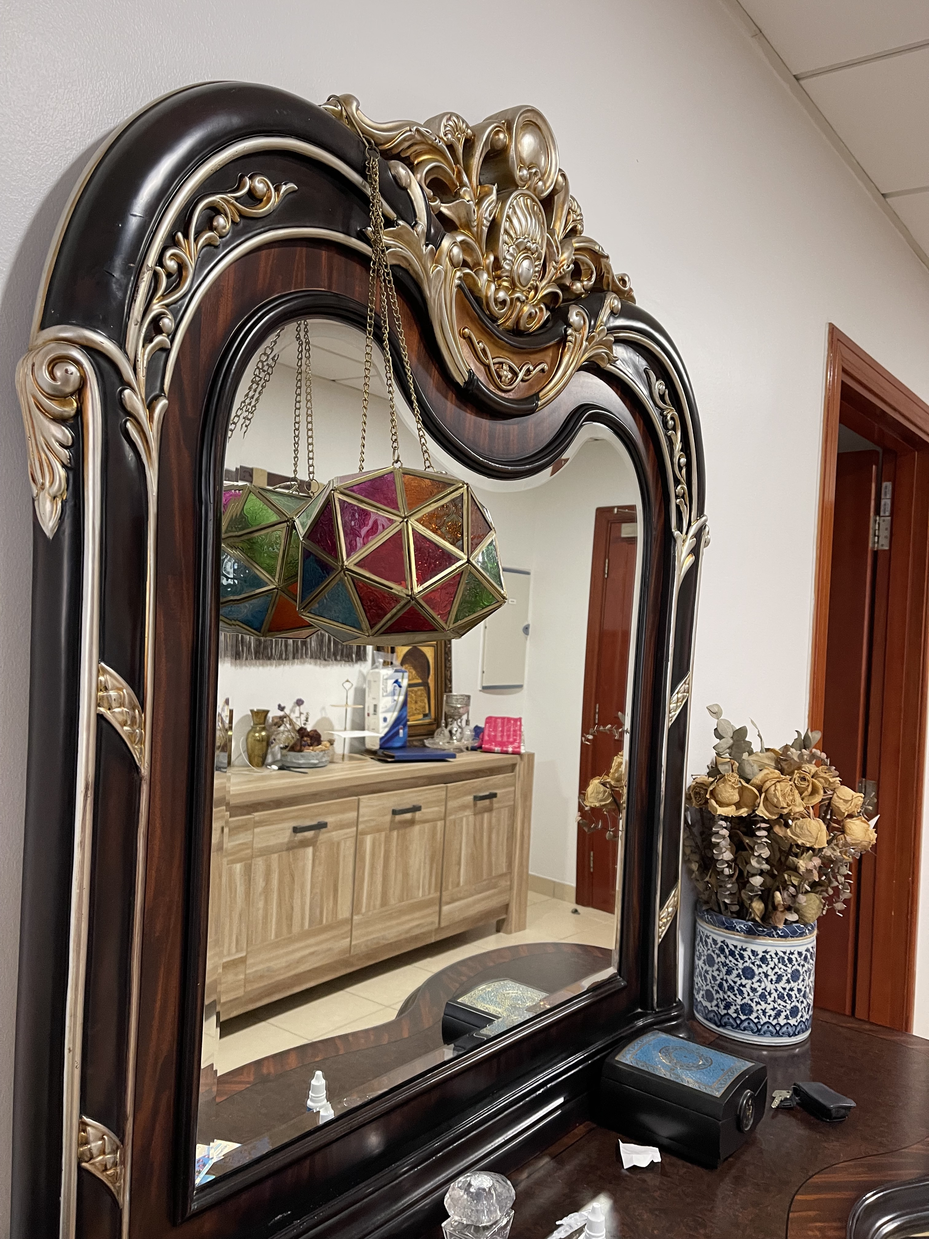 Dressing table with mirror - Image 4