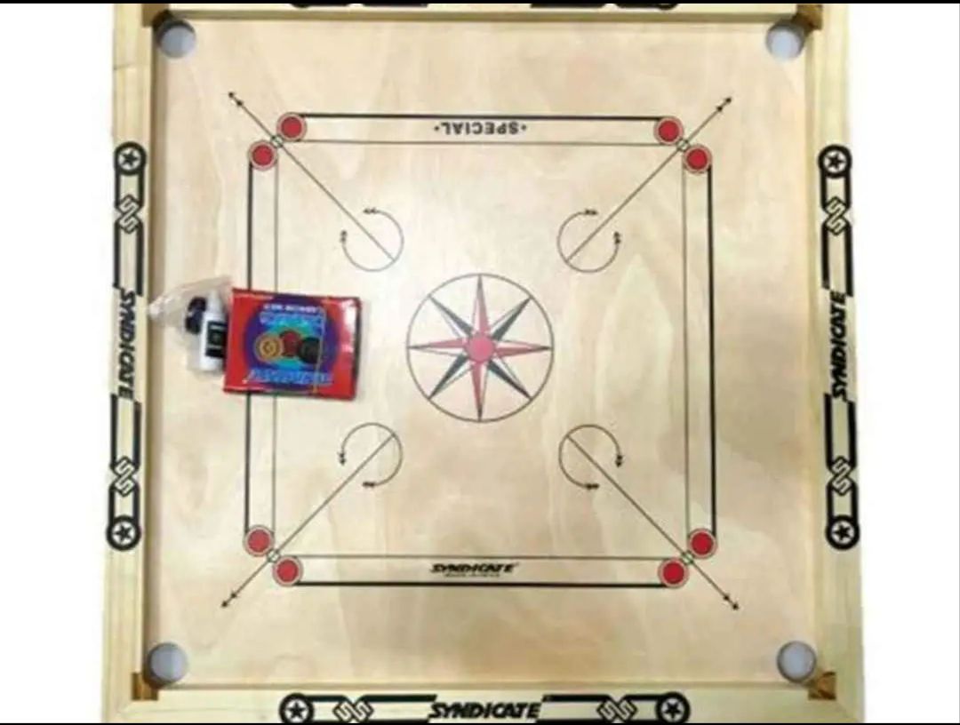 Carrom Board 42x42x3" لوح كاروم 42 × 42 × 3 بوصة - Image 1