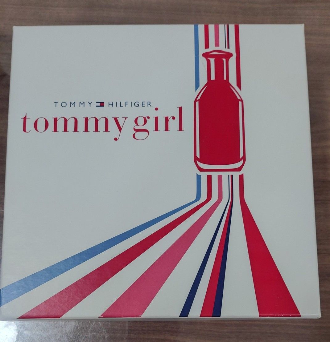 Tommy Hilfiger tommy girl set - Image 3